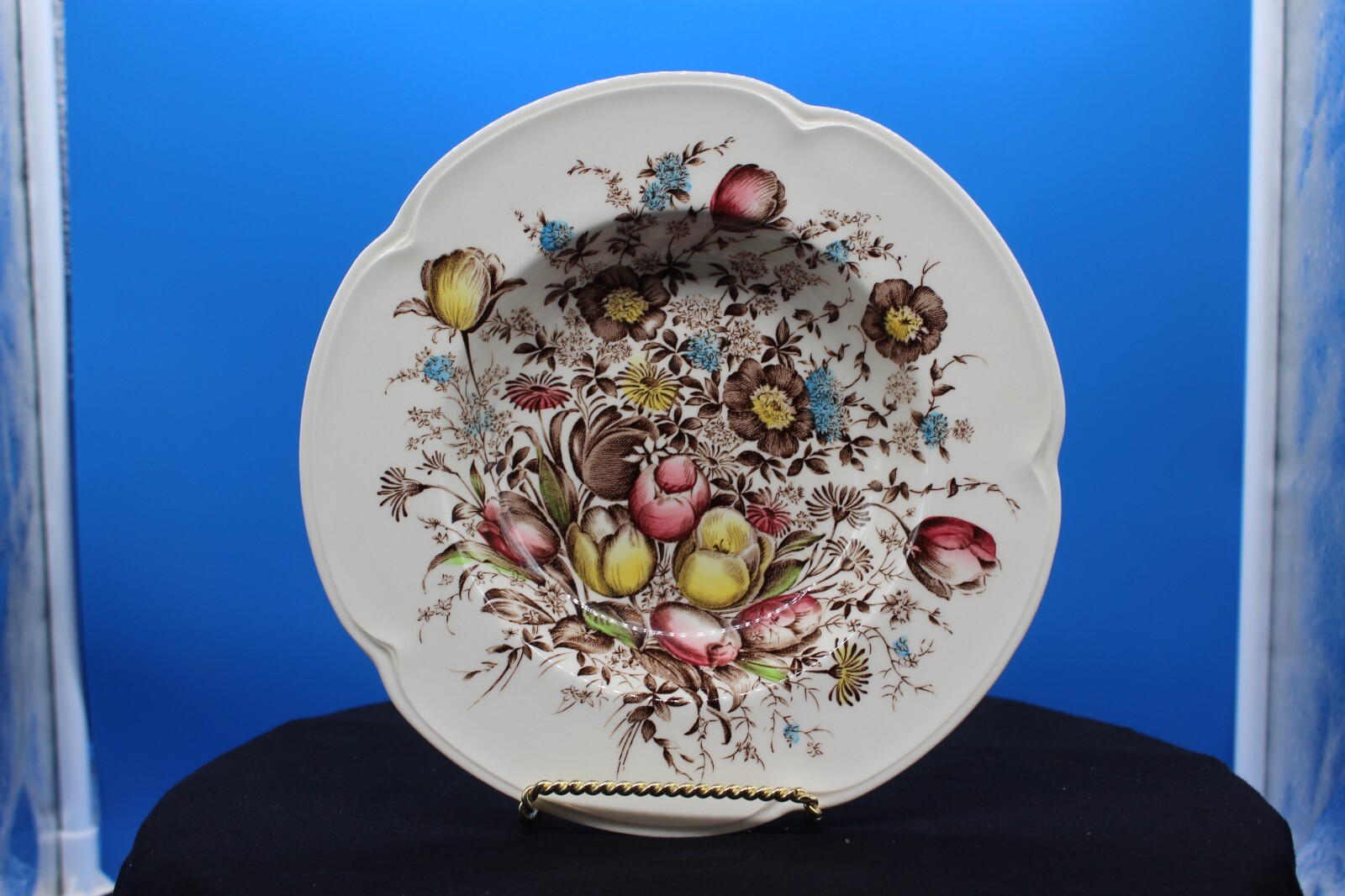 Windsor Fruit-Windsor Ware-England-Johnson Brothers- 8 3/4 Bowl Set of 2