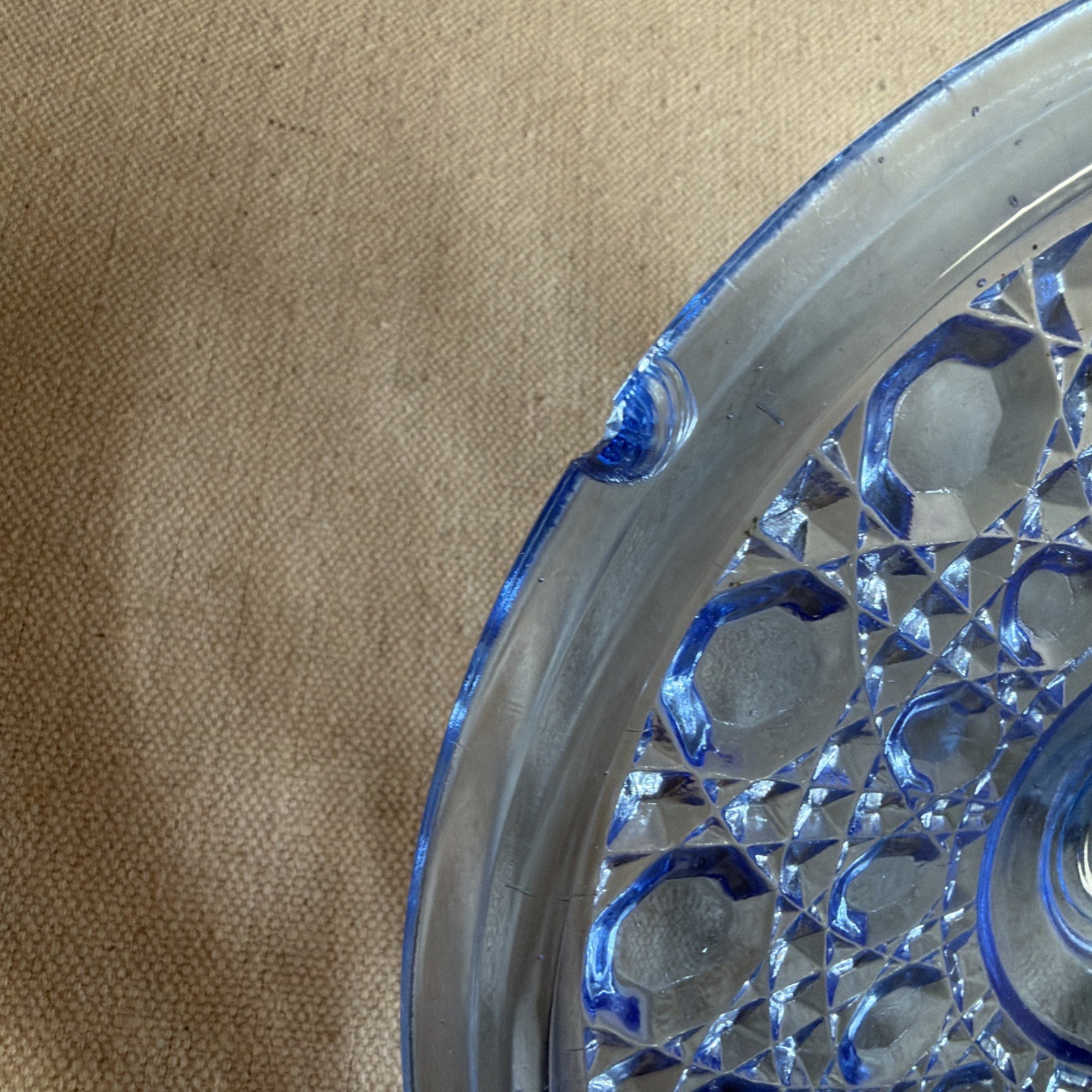 Vintage Indiana Glass Windsor Blue Button 7.5” Candy Dish With Lid