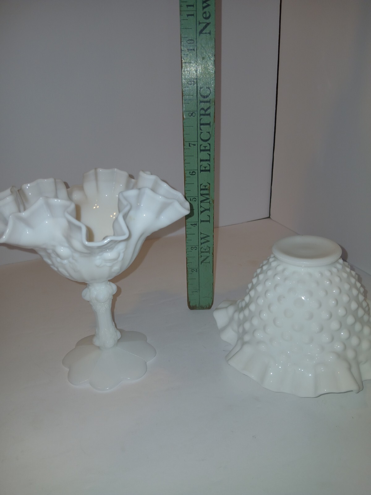Antique Milk Glass Floral Candy Dishes Set Of 2 Anitque Great Condtion See Pics
