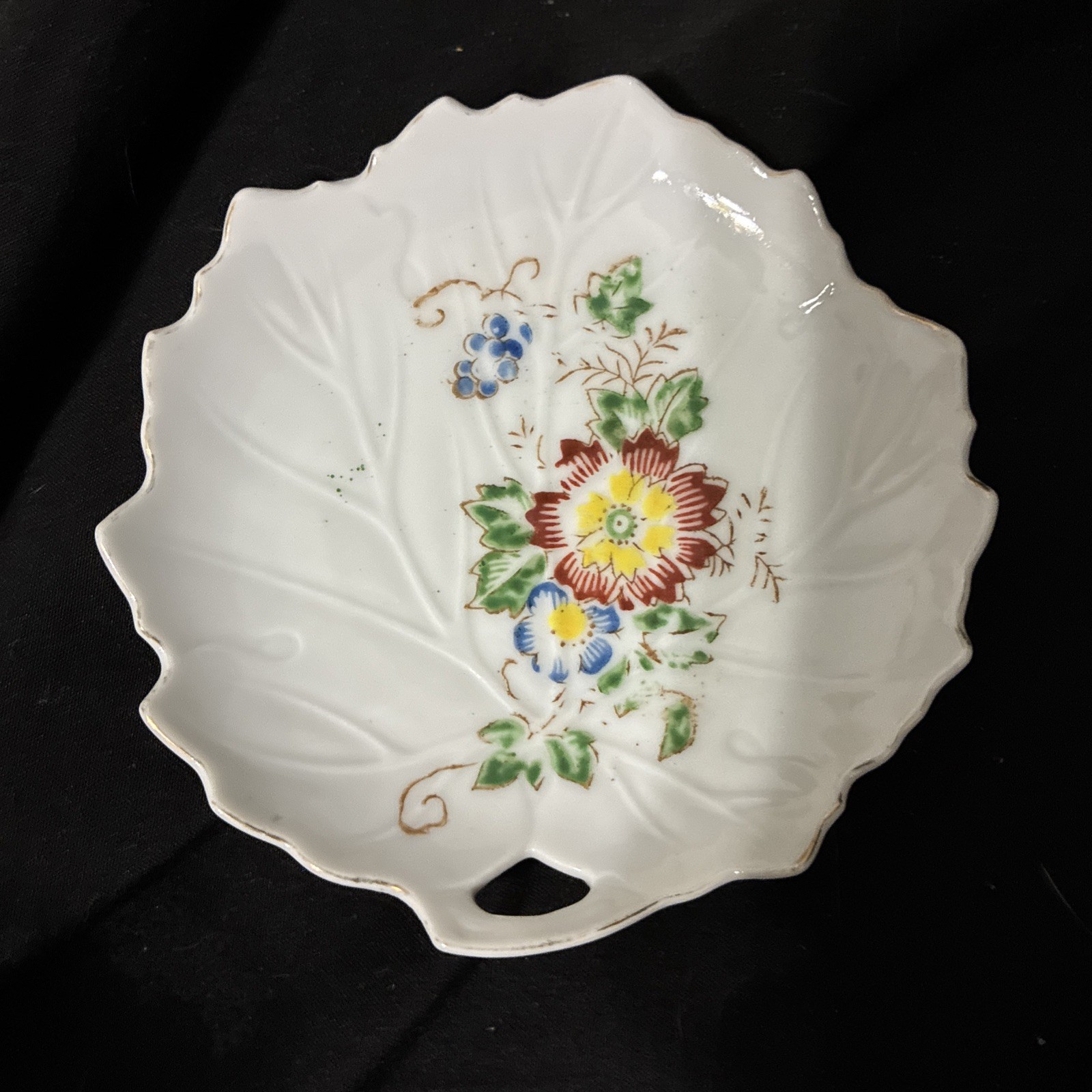 VTG Ceramic Dish Butter Pat Ash Tray Trinket Made Japan Leaf Shaped Floral