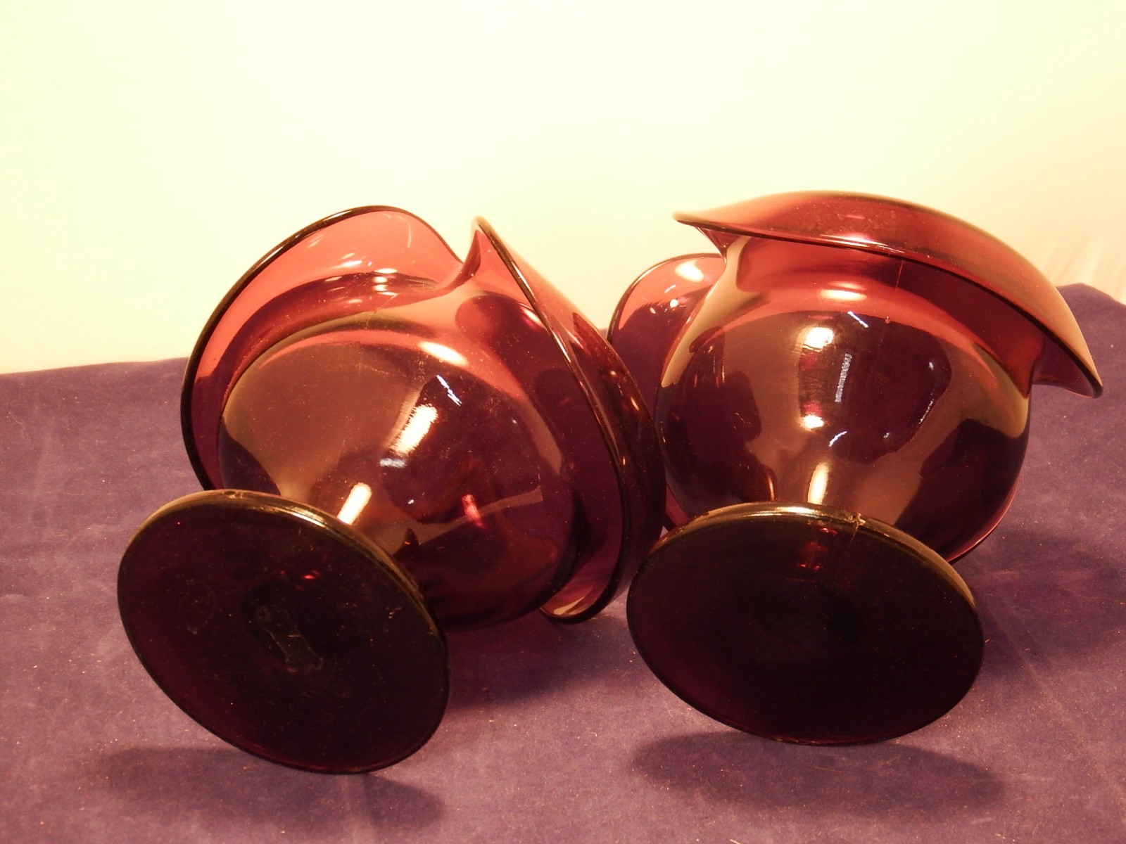 PAIR OF AMETHYST DEEP PURPLE GLASS DUAL PINCHED SIDES PEDESTAL CANDY DISHES 5″