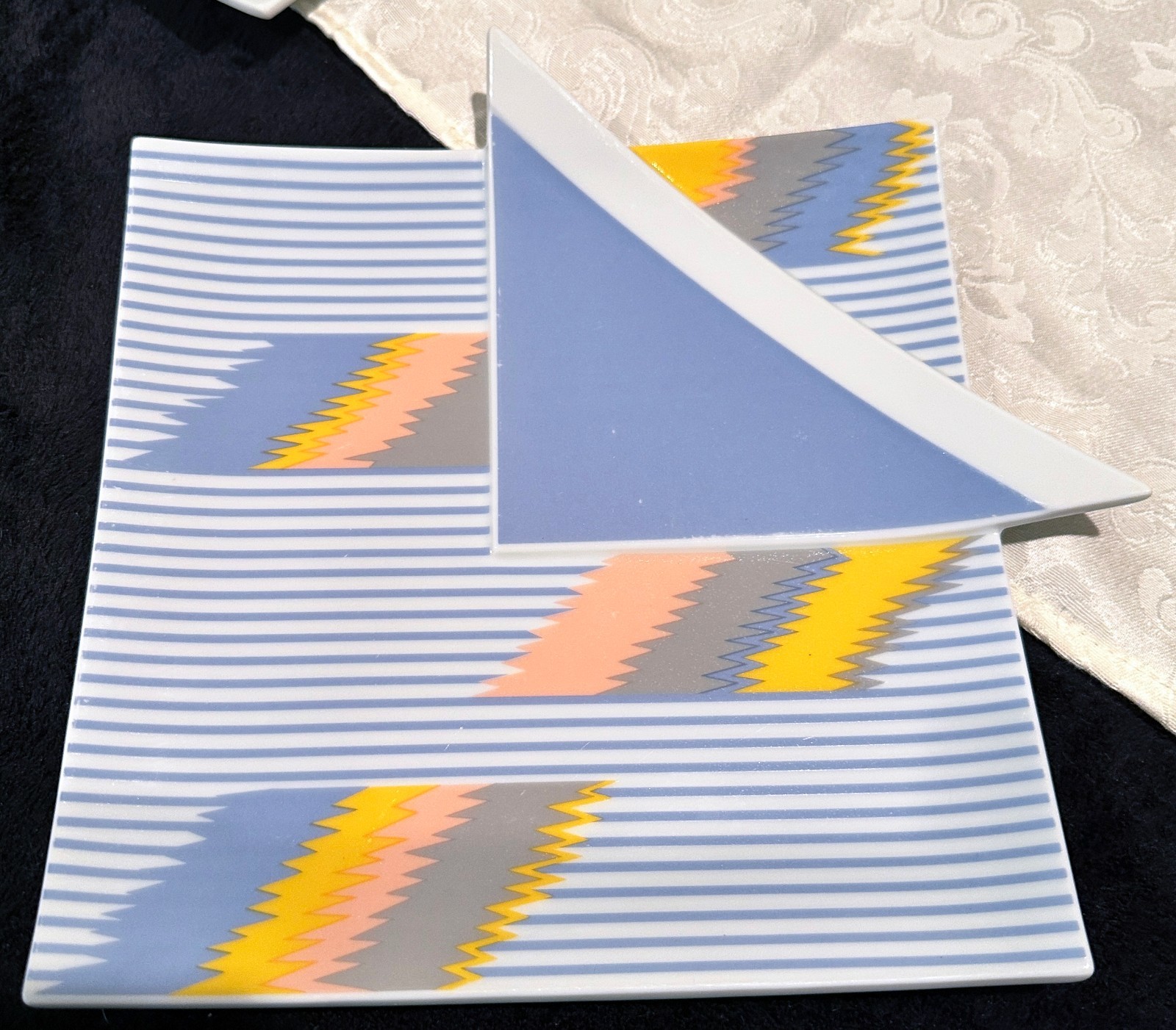 Vintage Mikasa Color Vibrations Plates Helena Uglow Memphis Style Pink Blue Set