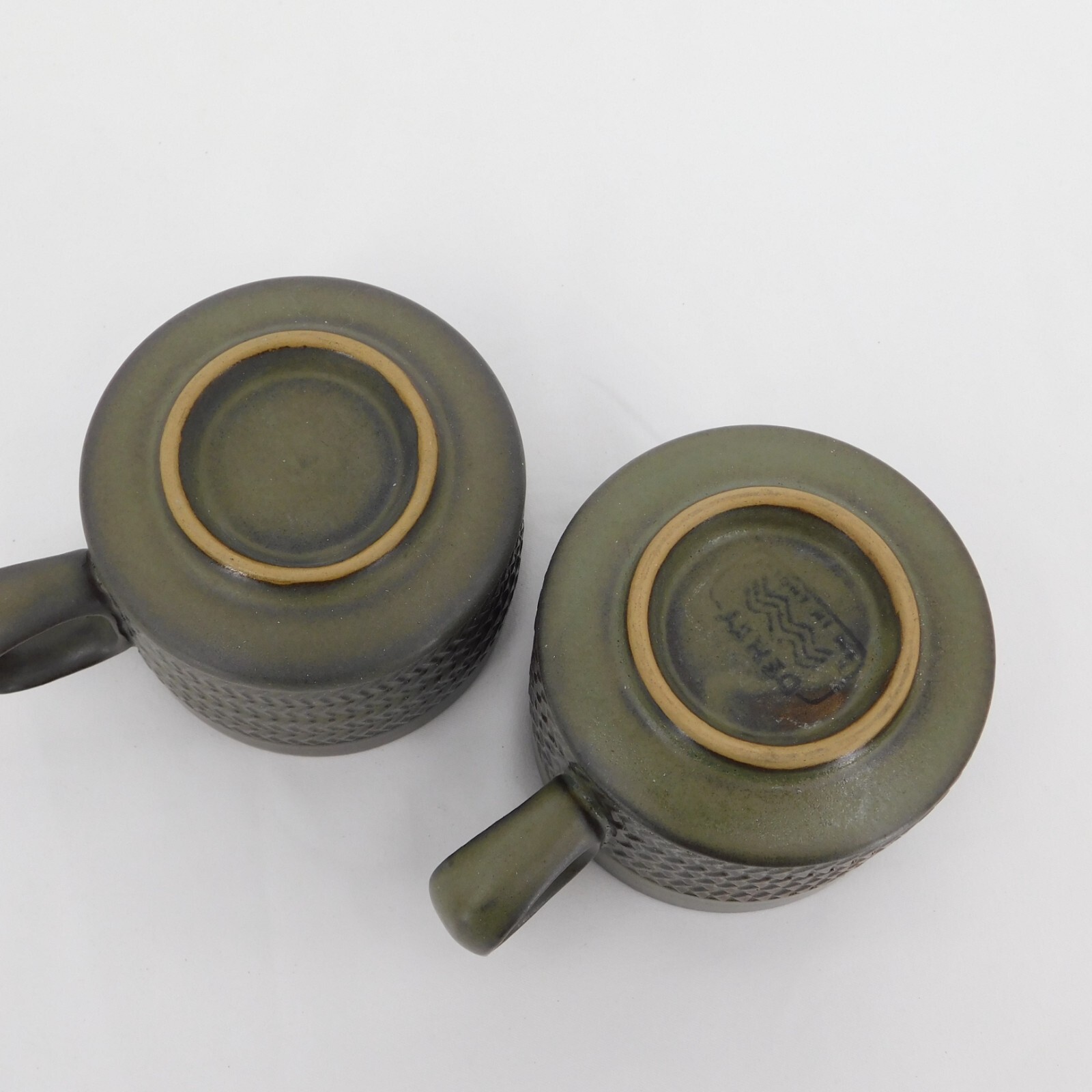 Set of 2 Denby Camelot Dark Green Flat Cup 2 1/2″ tall Chevron Pattern Vintage