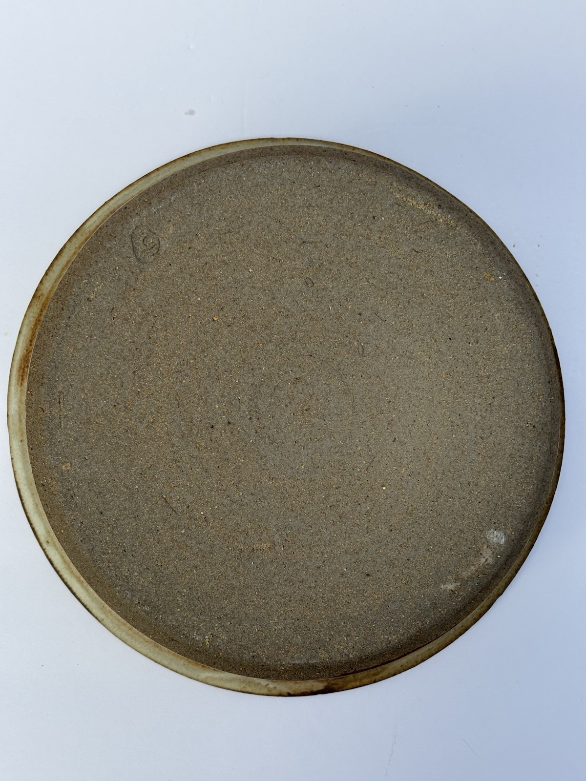 Round Stoneware Covered Casserole Dish Beige Brown Speckled Pottery Glaze