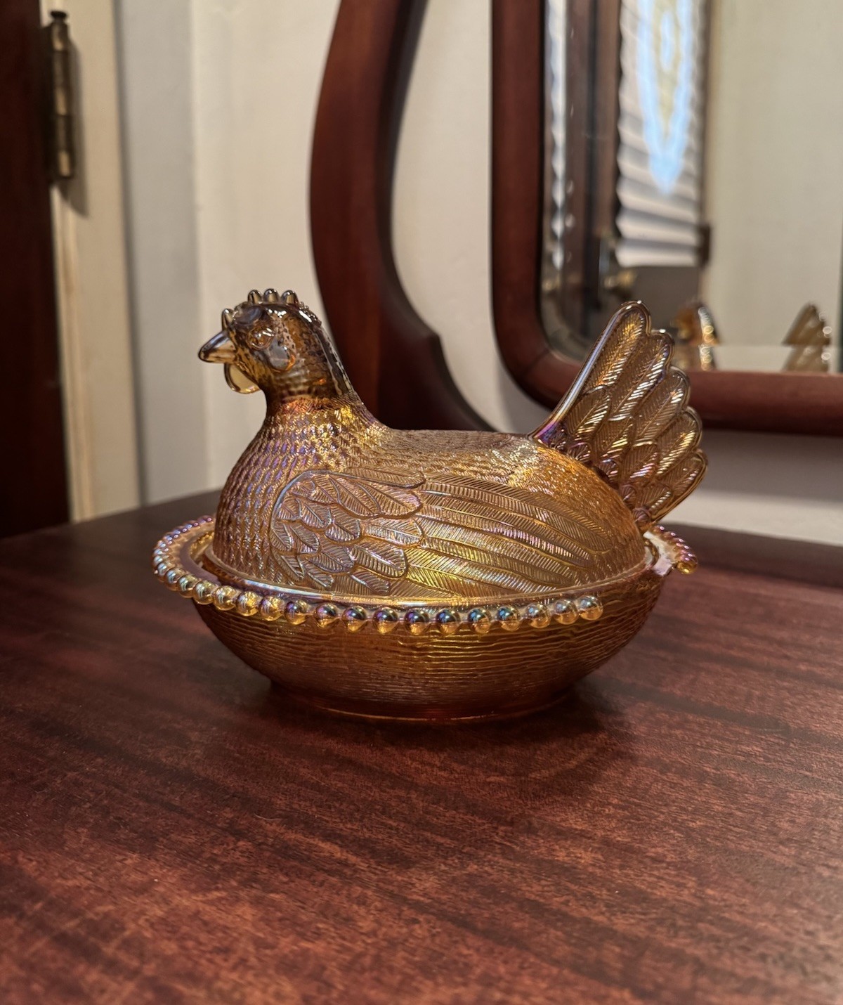 Vintage Indiana Glass Hen on Nest Iridescent Golden Amber Carnival Glass 7” READ