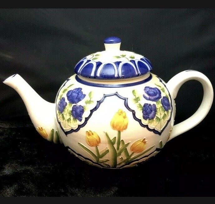 Thoma’s Plant Basket Very Large Embossed Floral Teapot Hand Painted 13 Cup 104oz