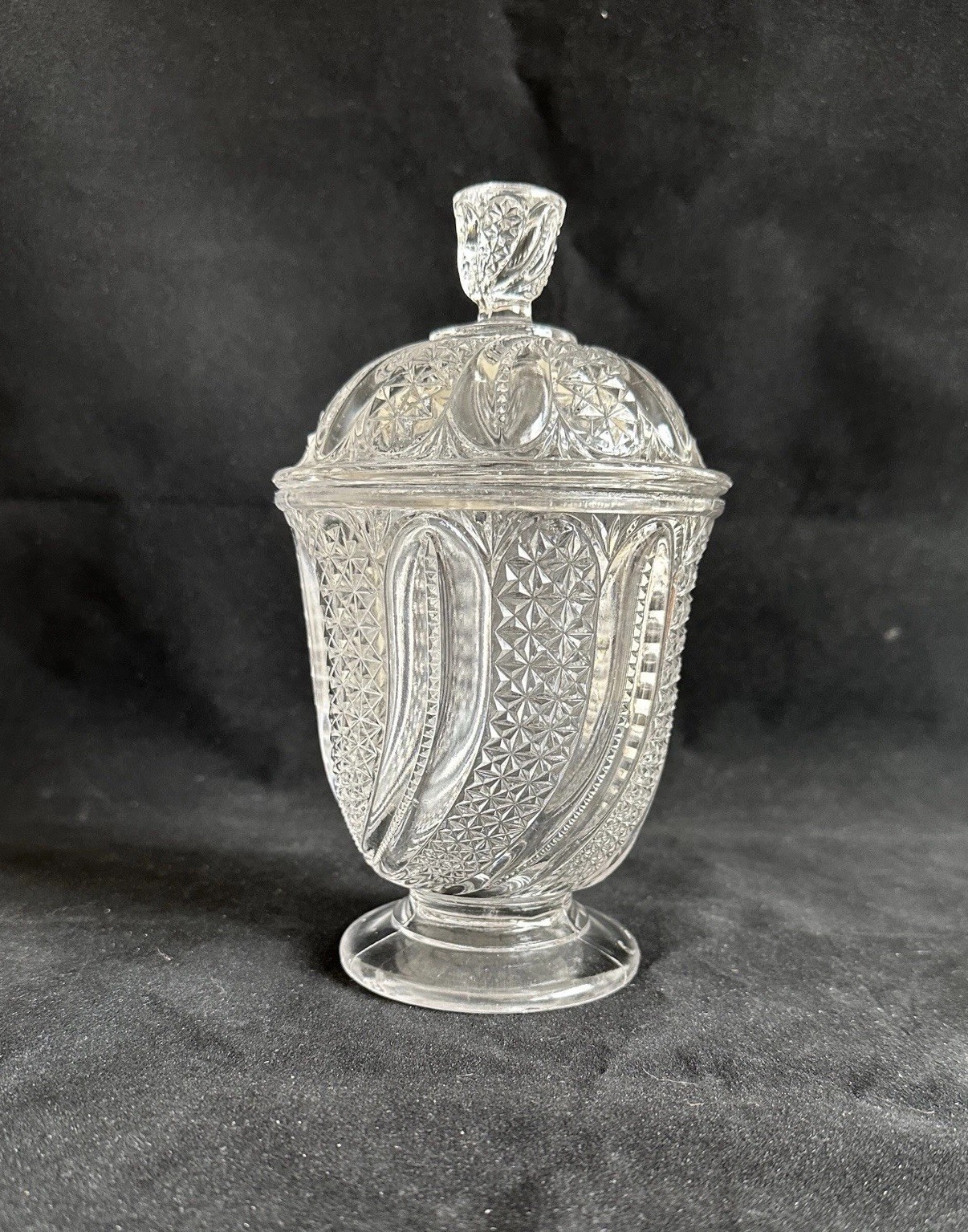 Antique McKee Glass Lidded Sugar Bowl EAPG Doric Swirled Feather Pattern c. 1896