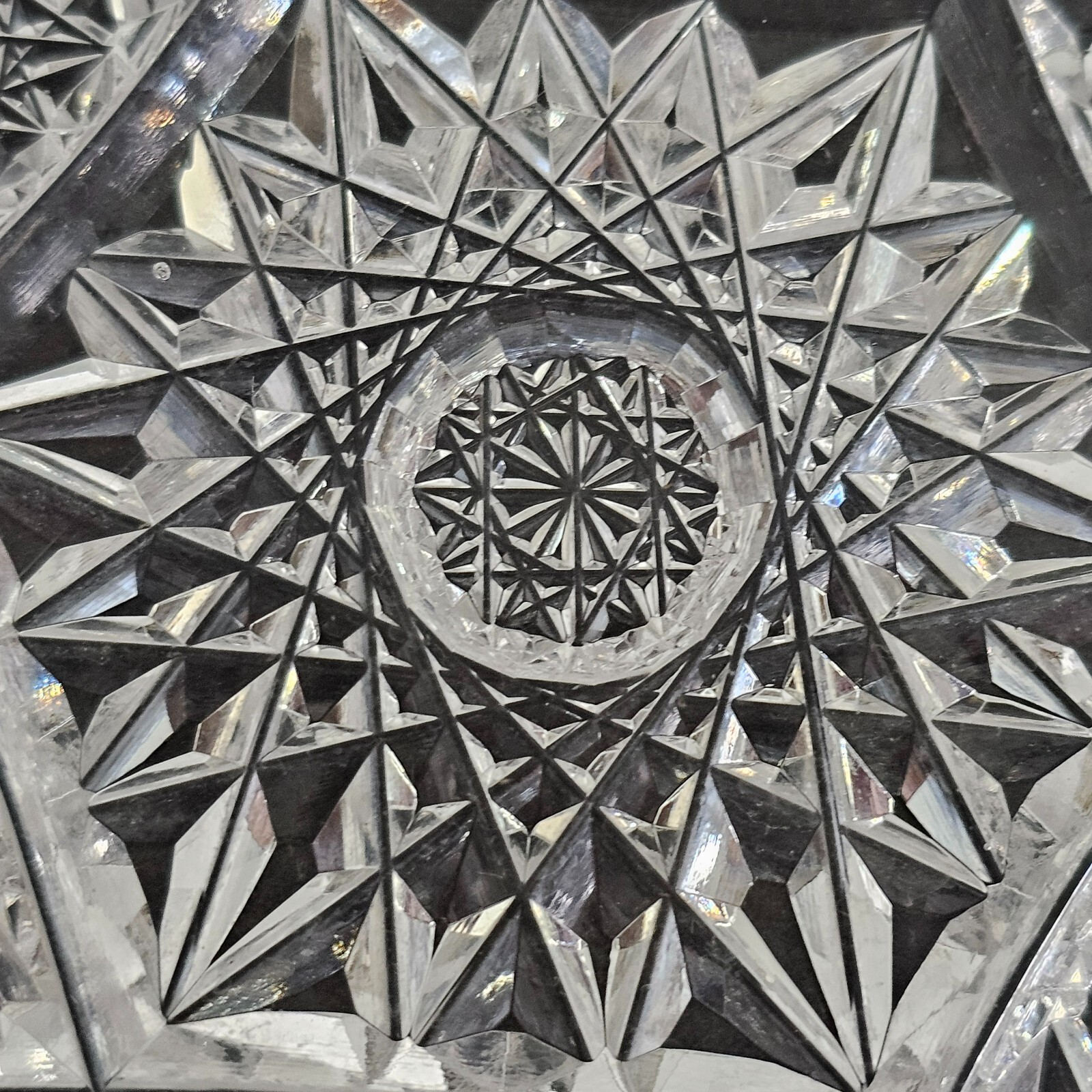 ABP American Brilliant Cut Glass Scalloped Hob Star Dish Sawtooth Pinwheel Bowl