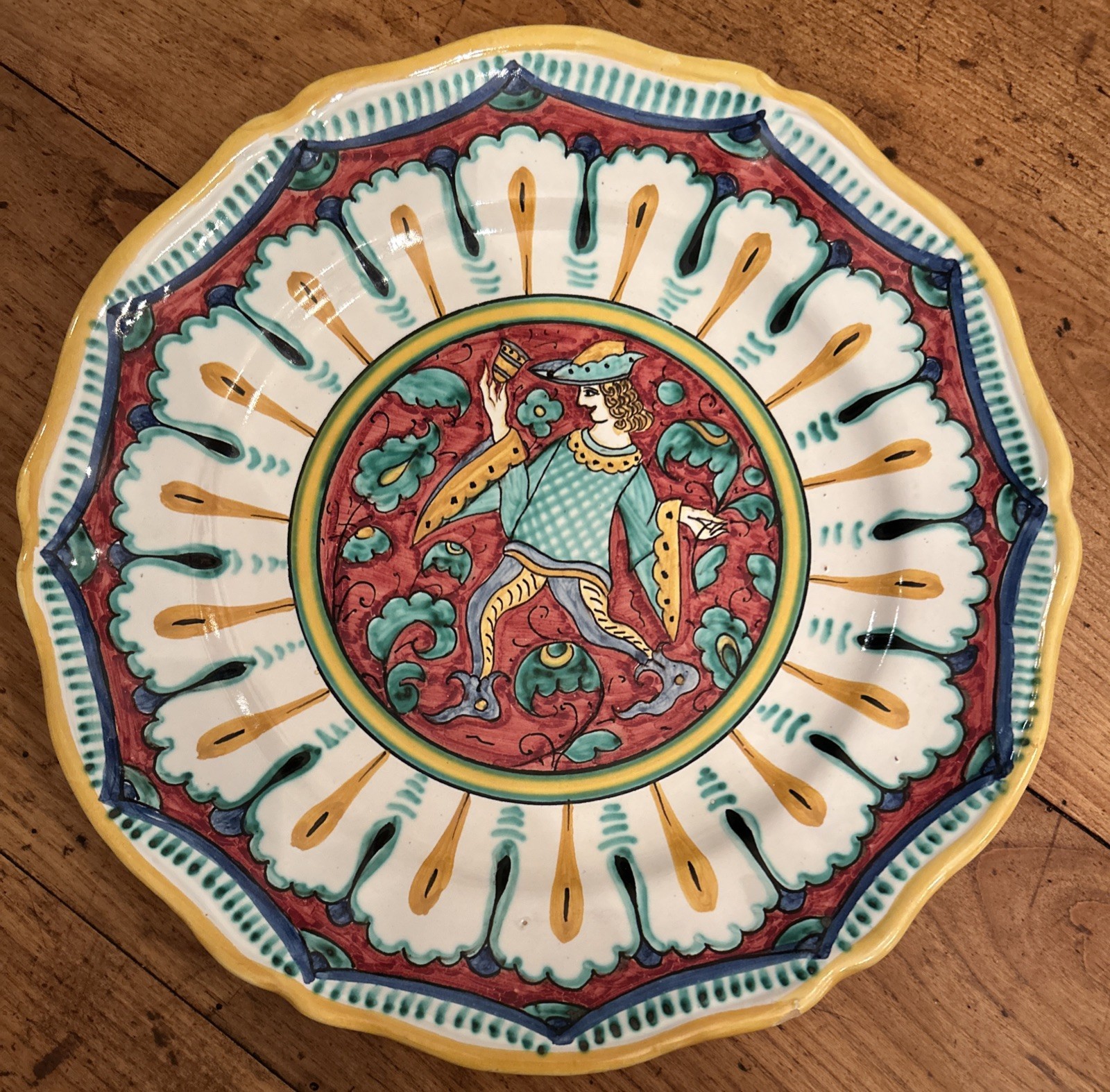 Set of 4 Deruta Majolica Pottery Renaissance Man And Woman 11″ Dinner Plates