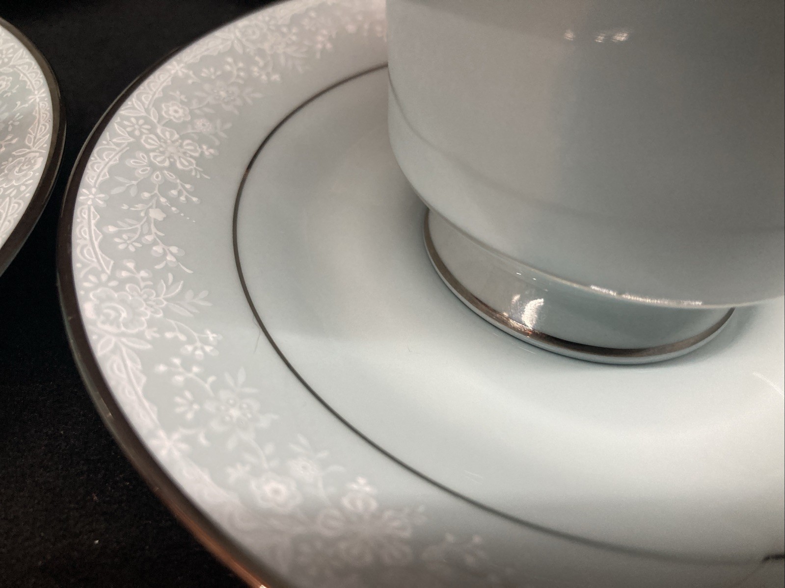 Noritake Fidelity 8003 Light Blue Cups & Saucers Set of 4