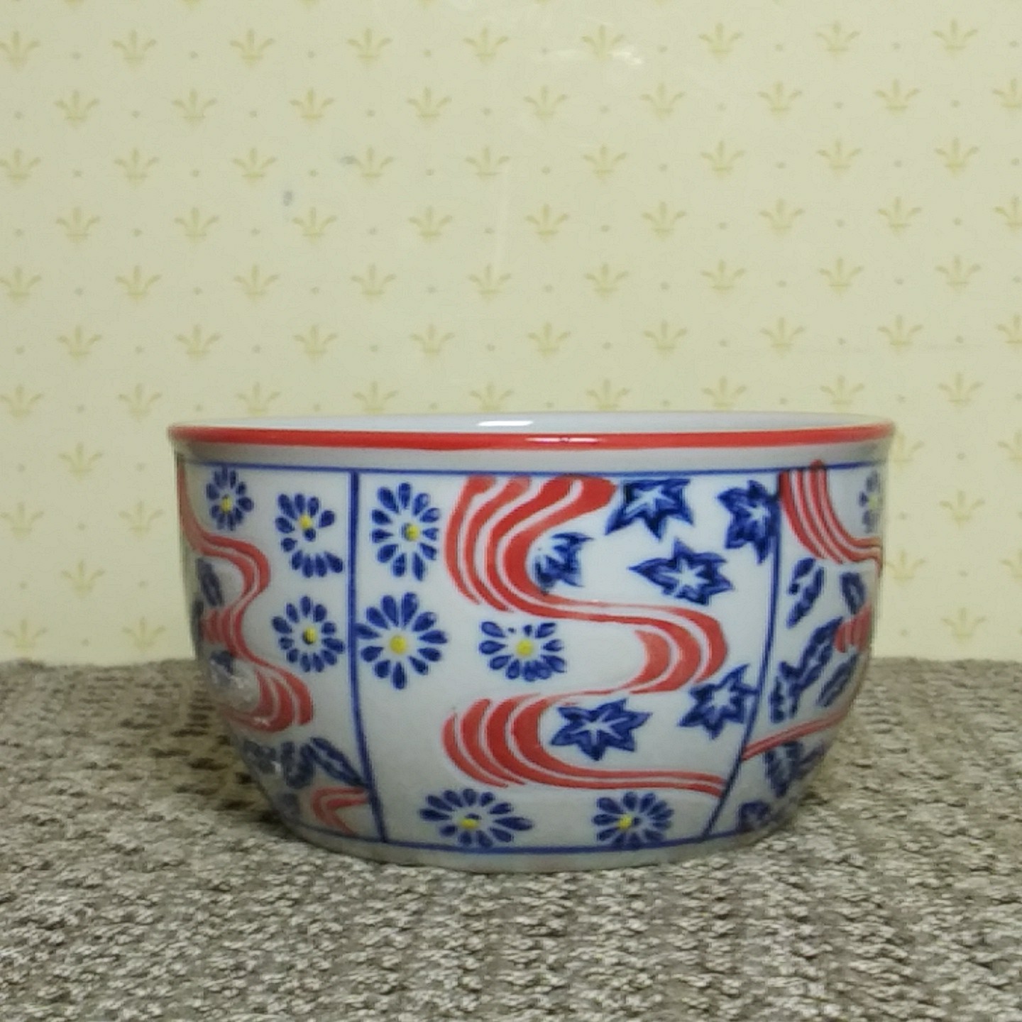 Yokohama Studio Miyabi Hand Painted Bowl 4″ Dish Red White Blue