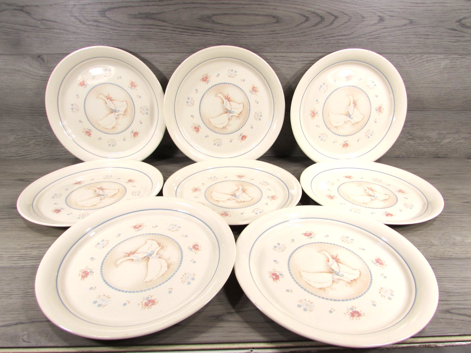 Vintage Corning Country Promenade Goose Duck 10.25″ Dinner Plates Set of 8