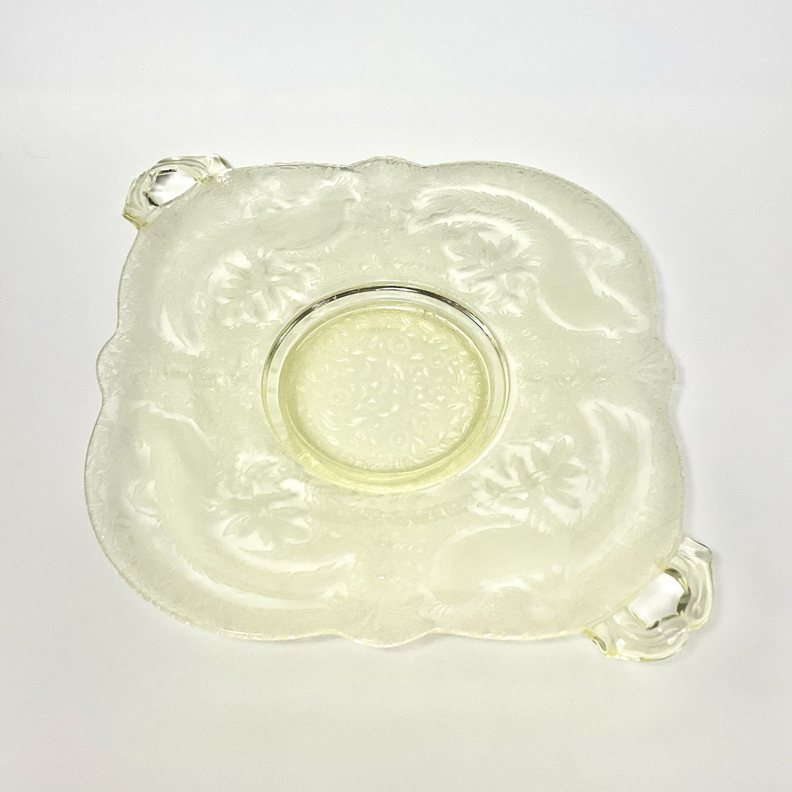 Paden City Glass Sasha Bird Etched Pattern YELLOW Vintage Depression 1930s 14”