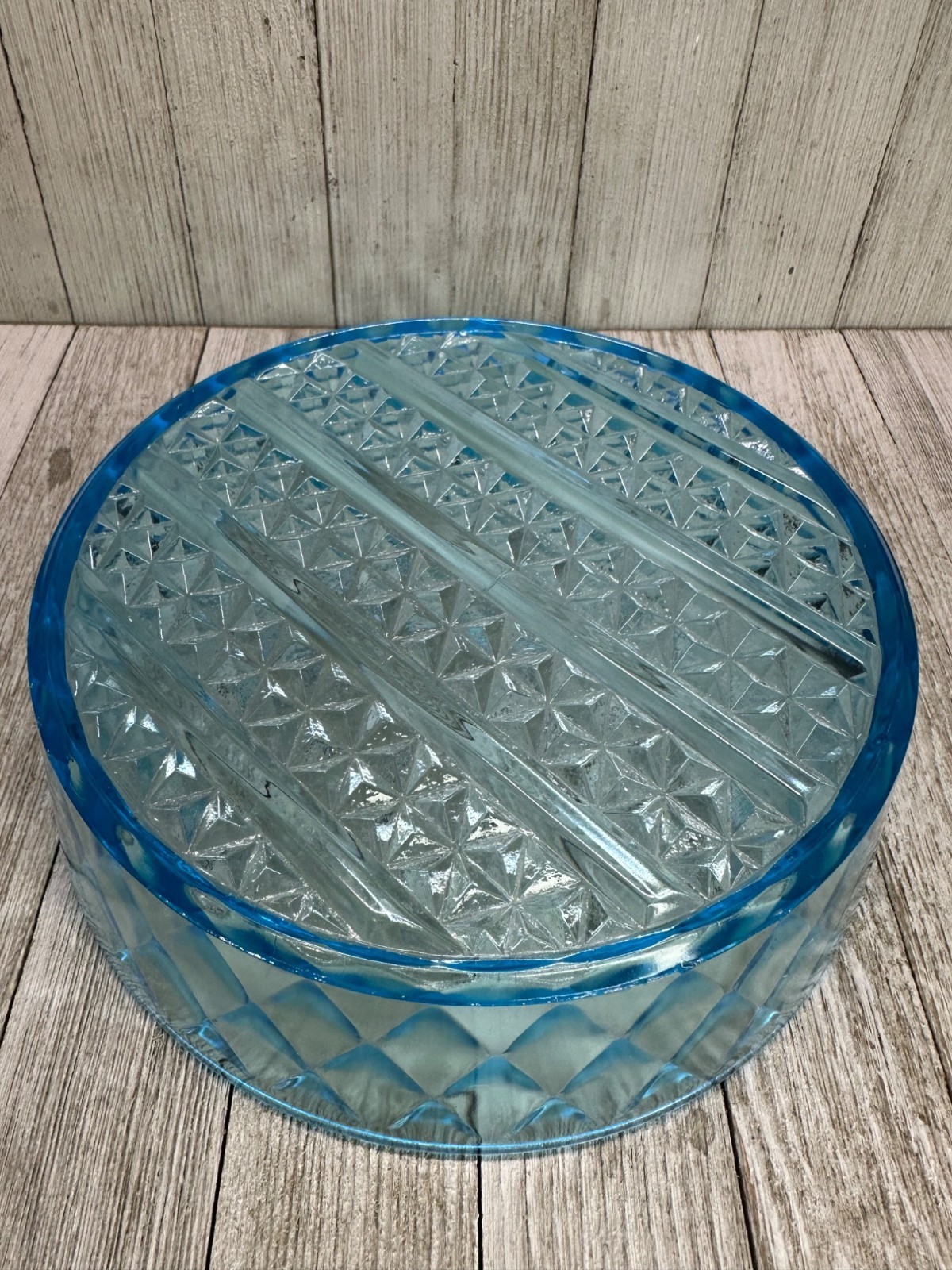 Vtg EAPG Bryce Brothers Style Bowl Diamond Quilted Pattern Sky Blue Glass 8″ DIA