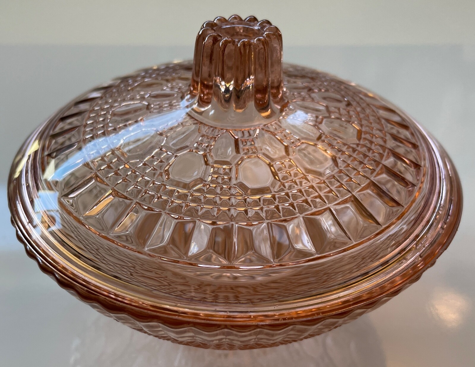 KIG Indonesia Pink Depression Glass Bowl Dish, with Lid! Wow! FREE S/H! Awesome!