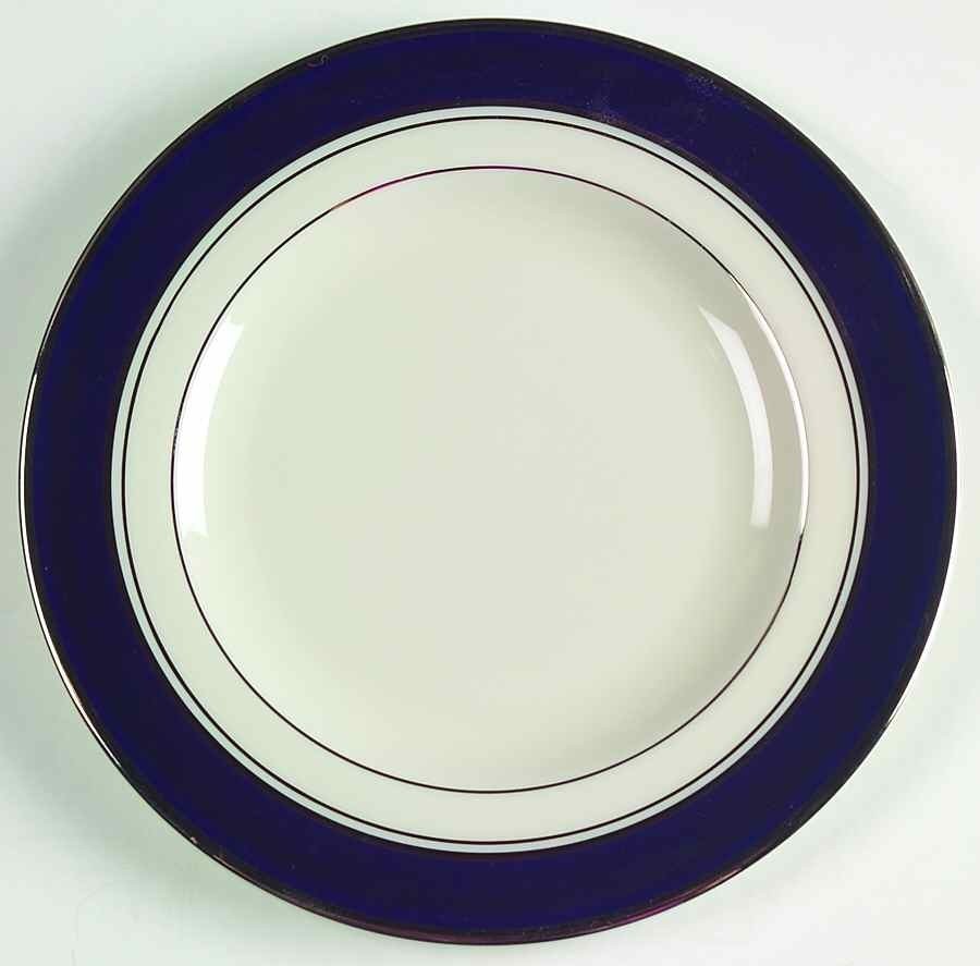 Lincoln and Starburst Pickard 5-piece dinnerware set. Never Used (Discontinued)