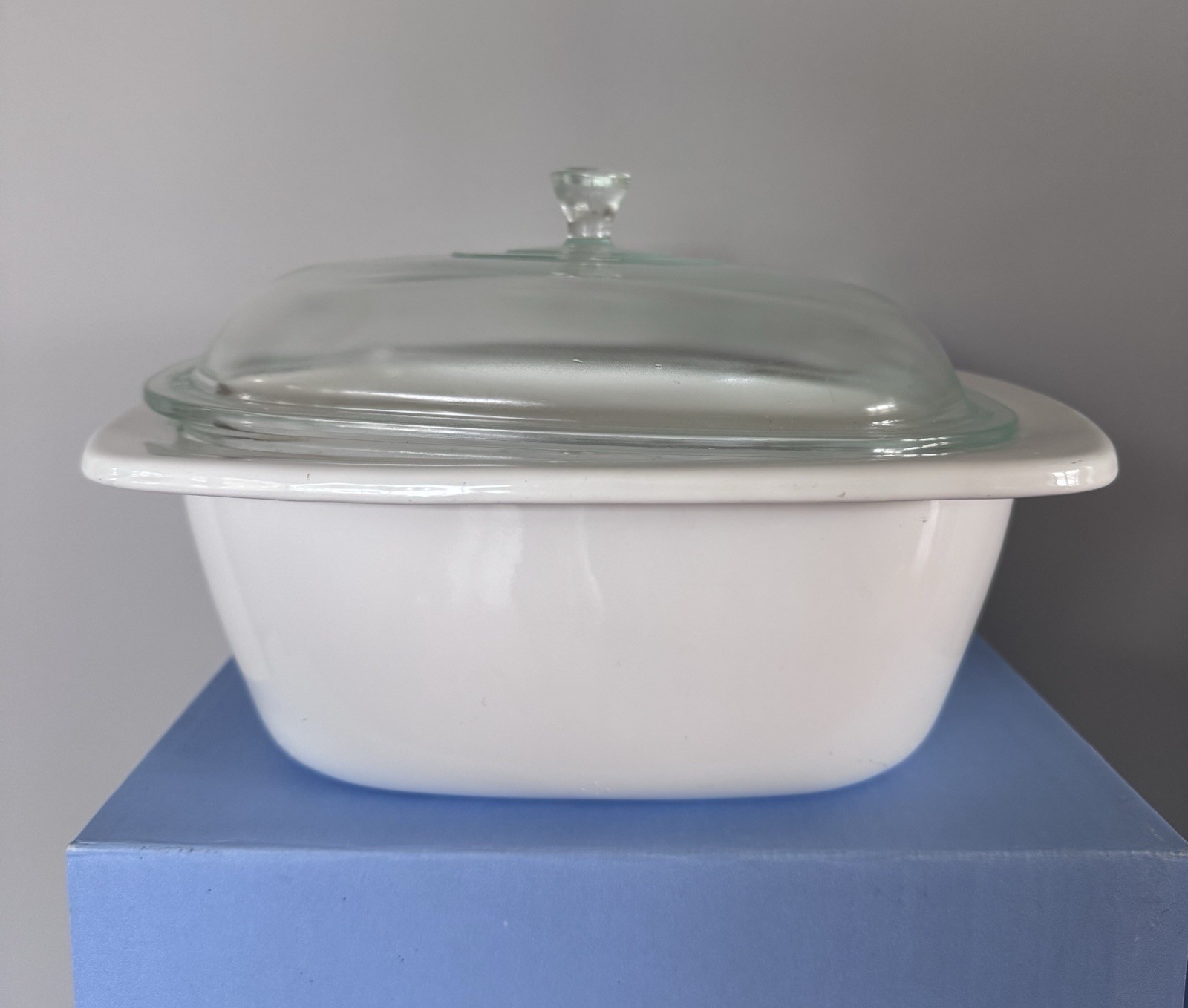VTG Corning Ware P-34-B Cornflower Blue 4 Qt Dutch Oven w/ Lid and Trivet