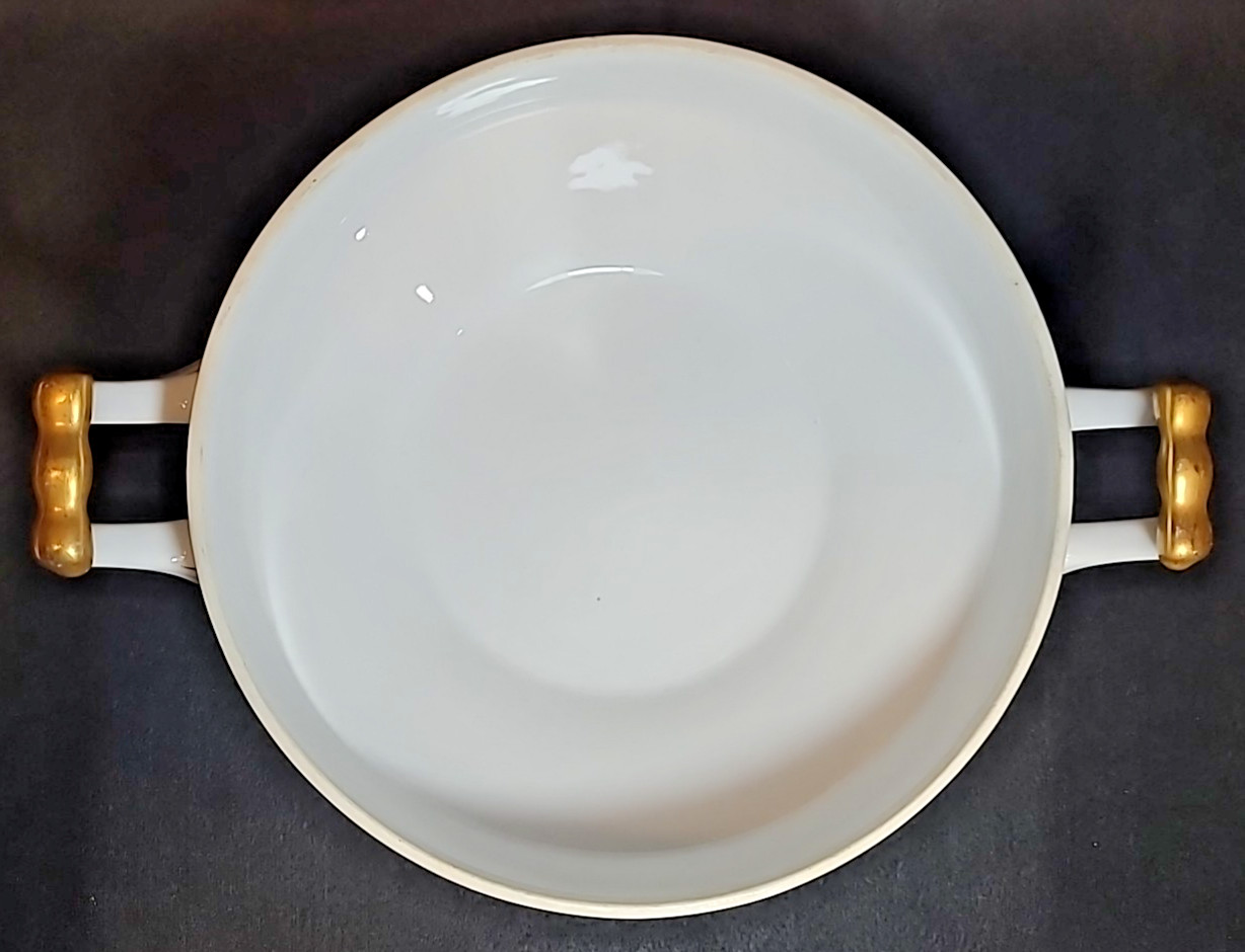 Regal China Lafayette 8″ Covered Casserole w/ Handles – Made in Occupied Japan
