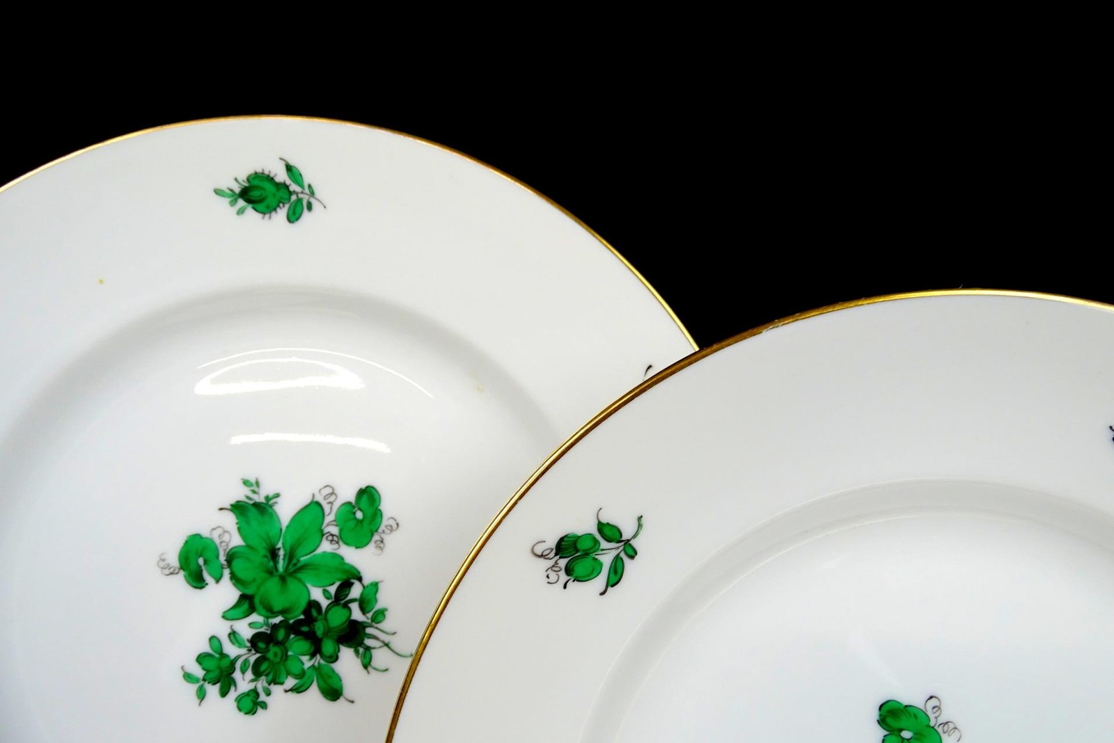Wiener Porzellan Austria Maria Theresa Rose 2 Pc Antique 7.5″ Salad Plates 1923-