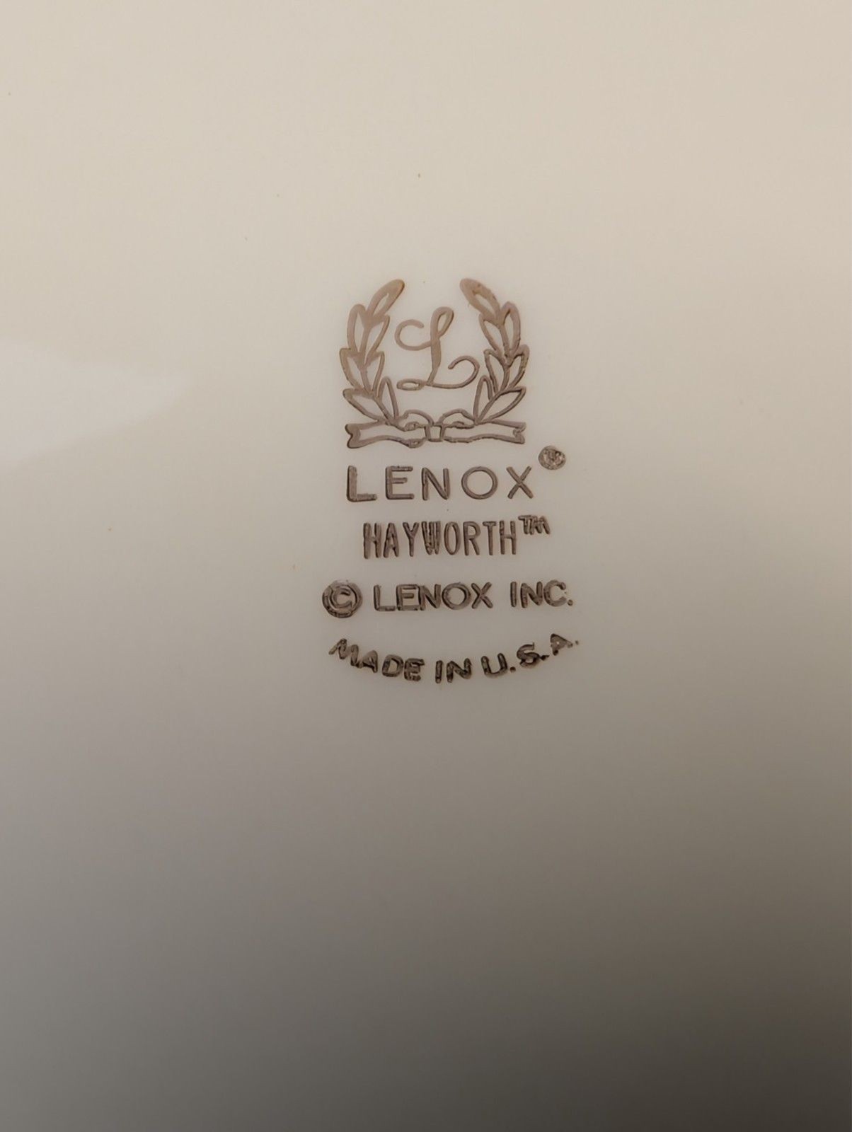 Lenox Hayworth Coupe Soup Bowls Set of 4 Ivory Gold Trim 7.75in USA