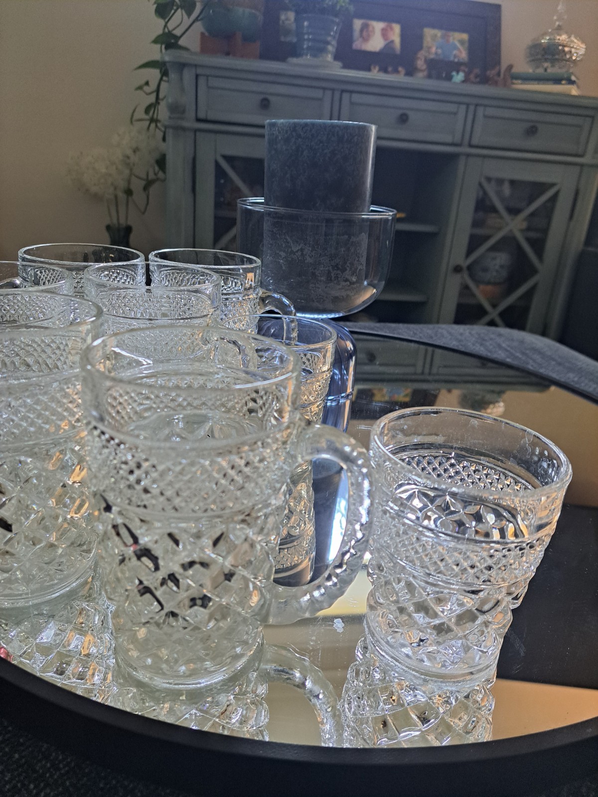 VTG Anchor Hocking Wexford Diamond Cut 5.4″ Mugs (6) & 3.75″ Glasses (2)