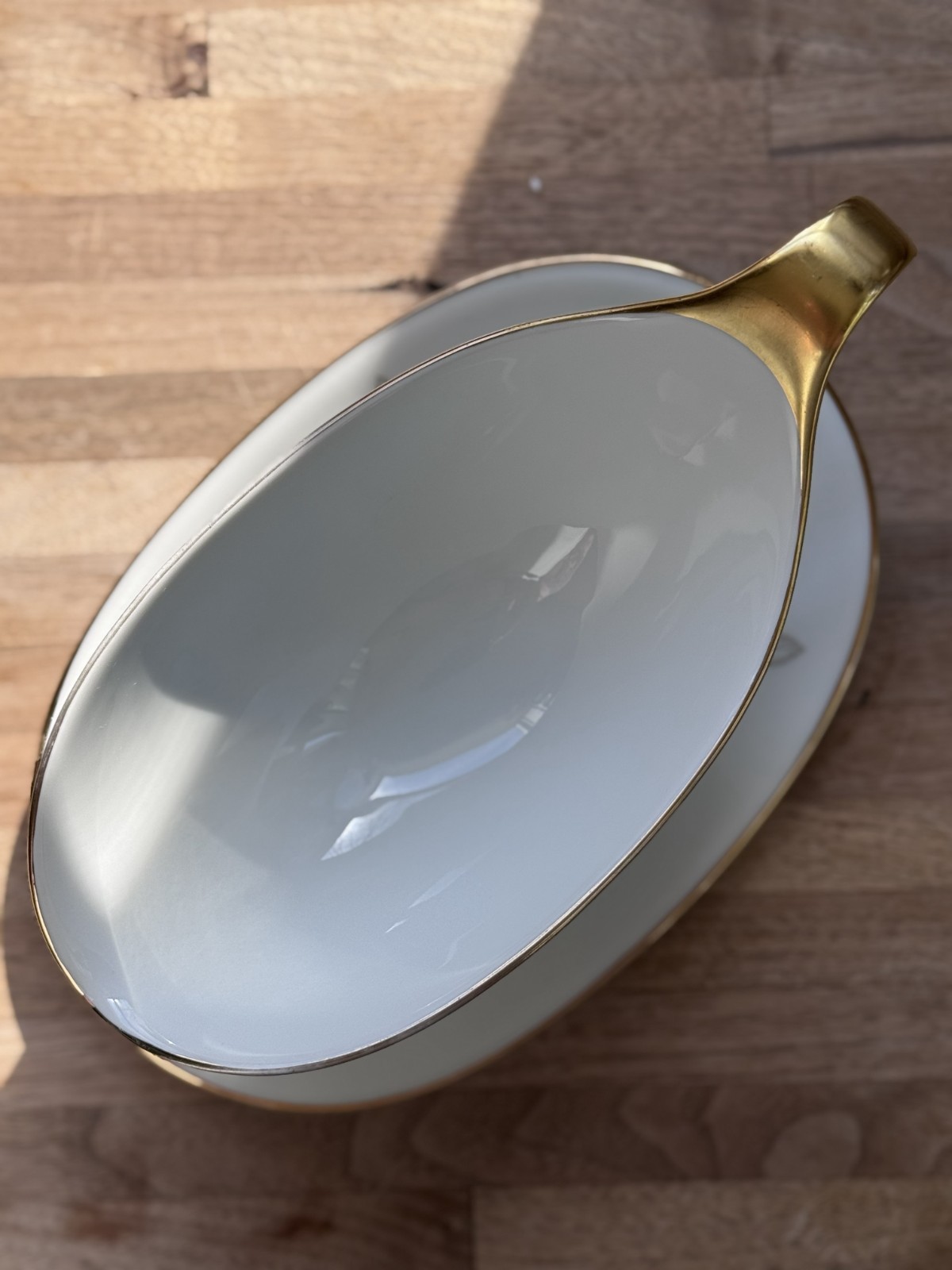 Heinrich H&C Bavaria Gravy Boat w Underplate + Covered Sugar Bowl Gold Trim Set