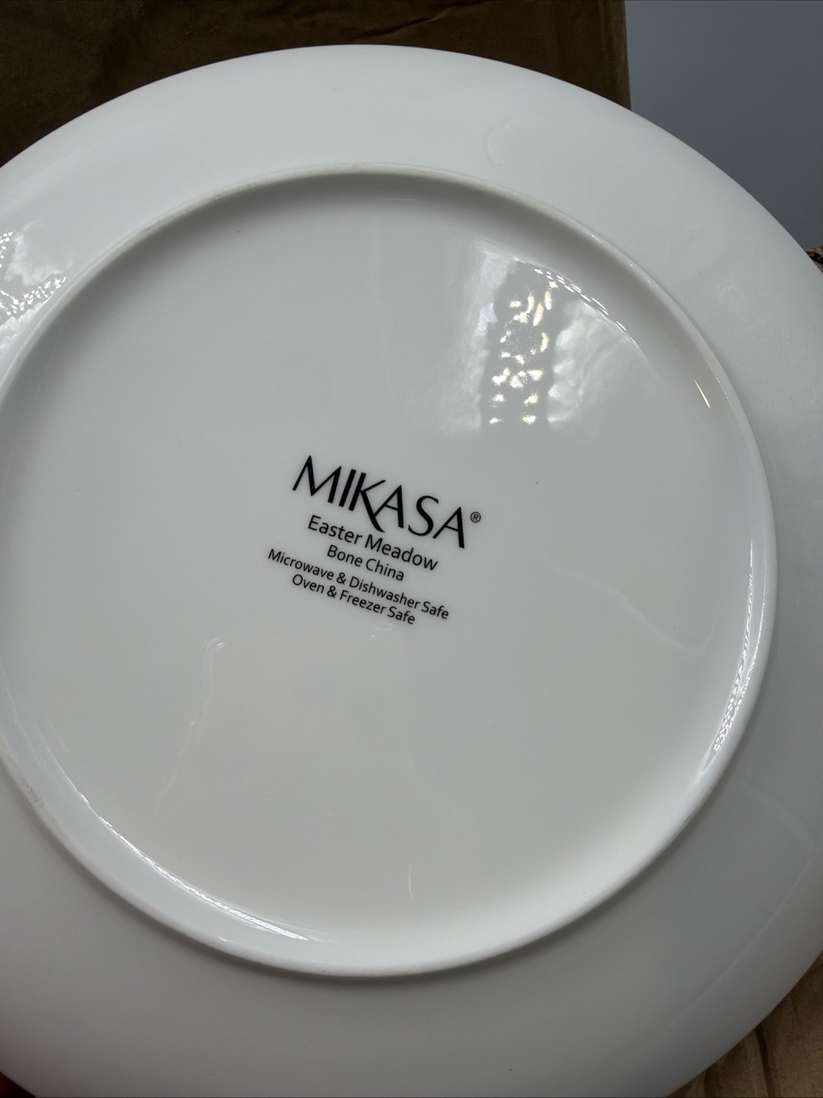 MIKASA Bunny Rabbit Easter Meadow BONE CHINA 9″ Salad Plates (SET OF 4) NEW