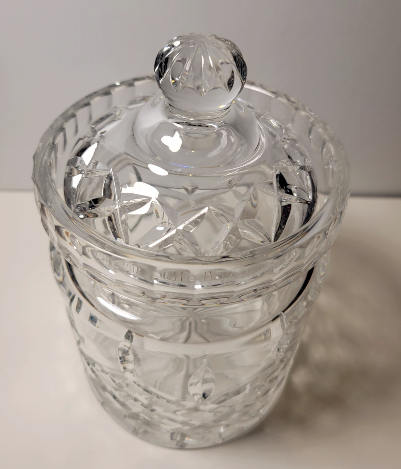 Vintage Lead Crystal Cut Glass Biscuit Barrel or Cookie / Candy Jar 6.75″
