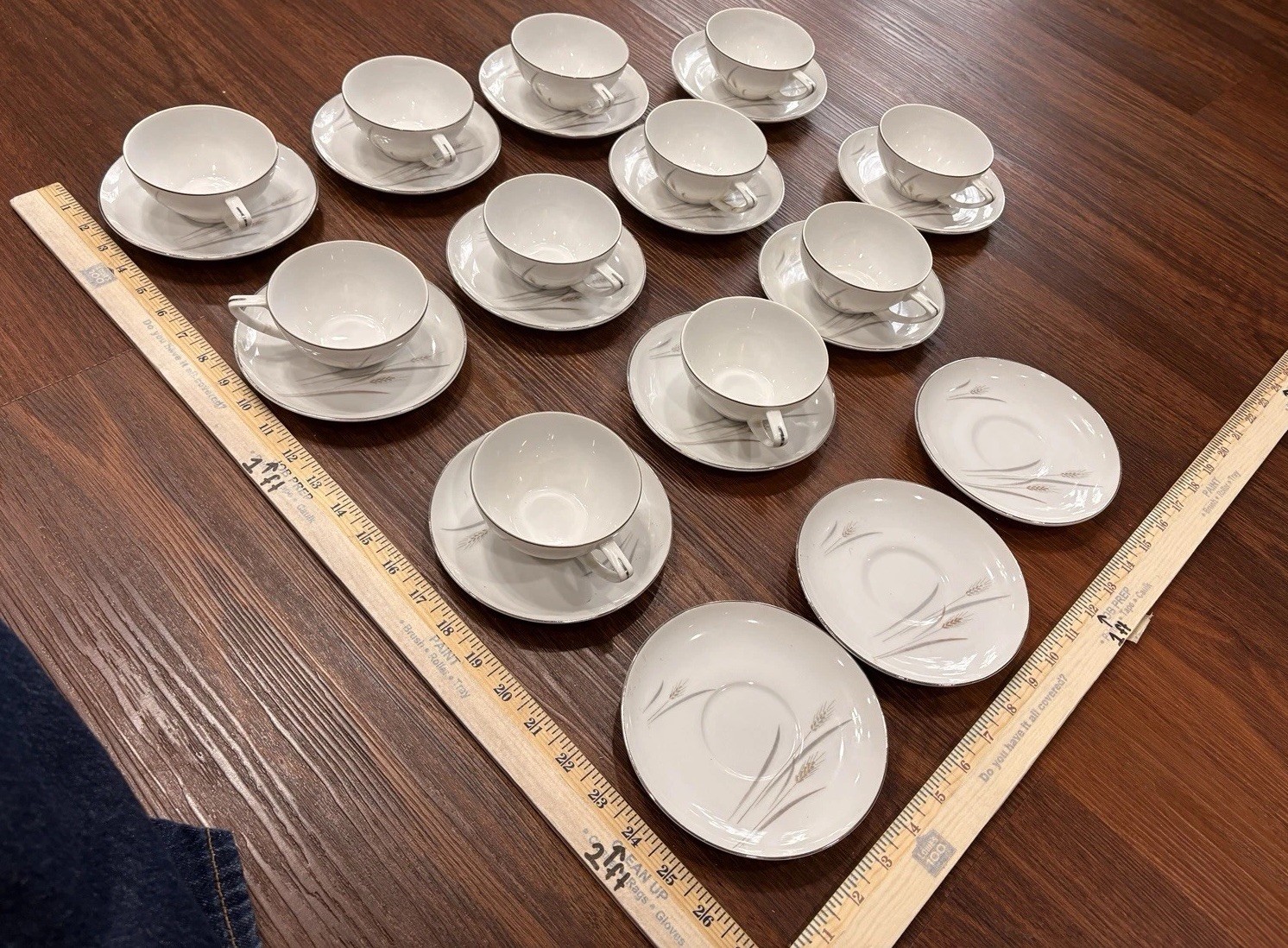 Set Of 25 Platinum Wheat Fine China Japan Tea Cups x 11 And Saucers x 14
