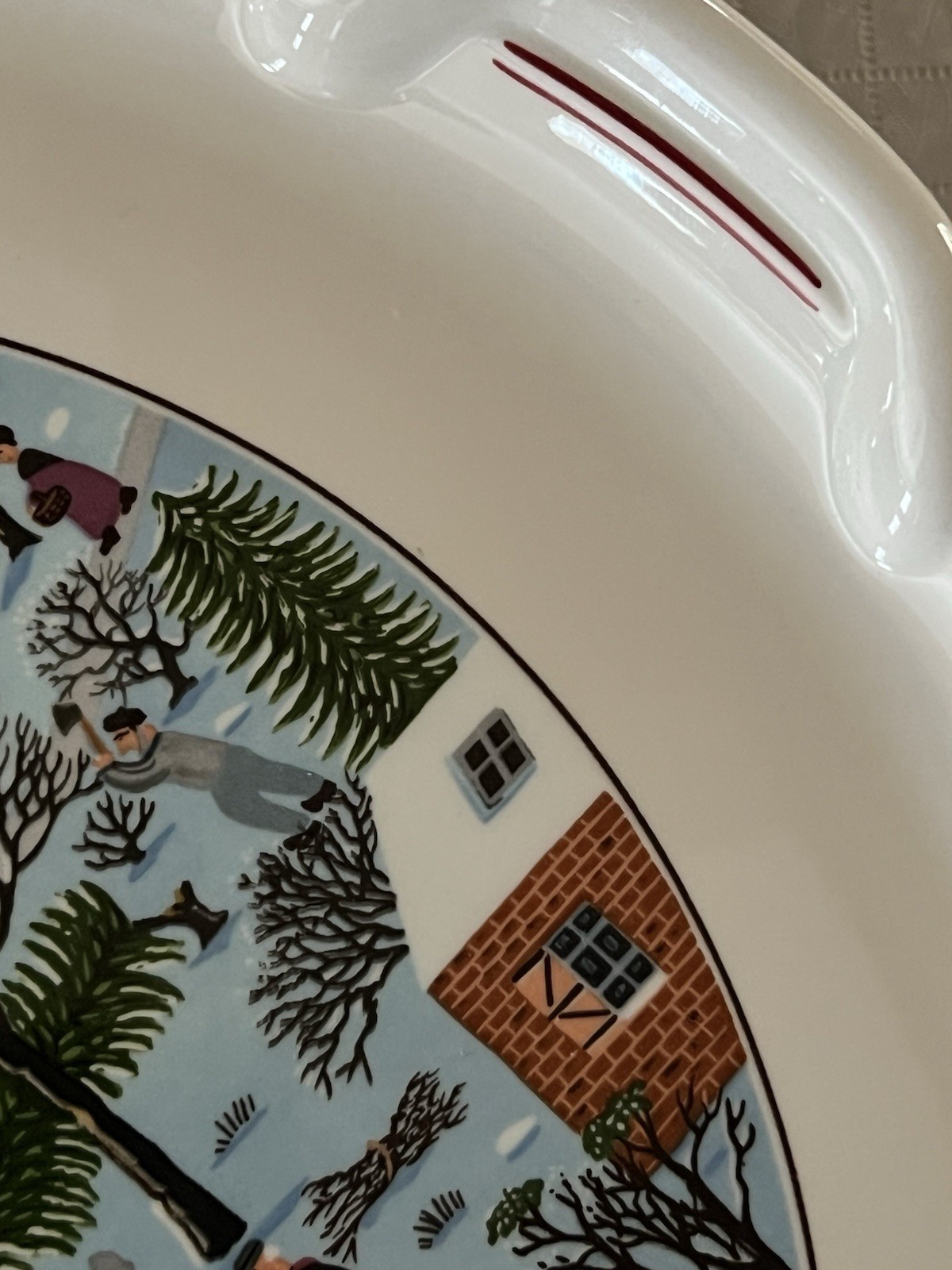 Villeroy & Boch Naif Christmas Cake Plate Charger/Chop Plate Set Of 2