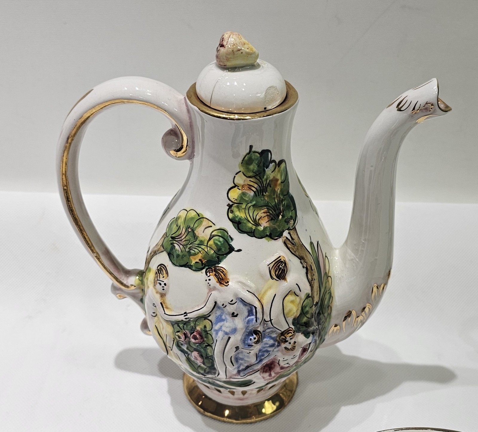 Capodimonte Italy Demitasse Coffee Set for 8 Cup & Saucer Cherubs Cupids Gold