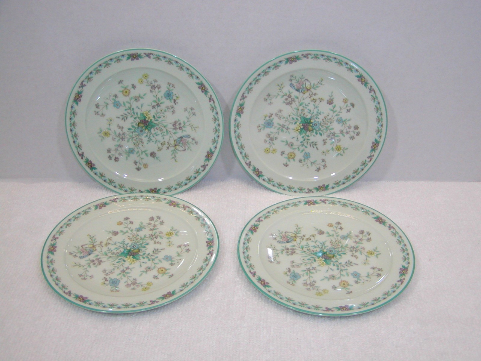 4 NORITAKE PARADISE 6-1/4″ BREAD/BUTTER DESSERT PLATES