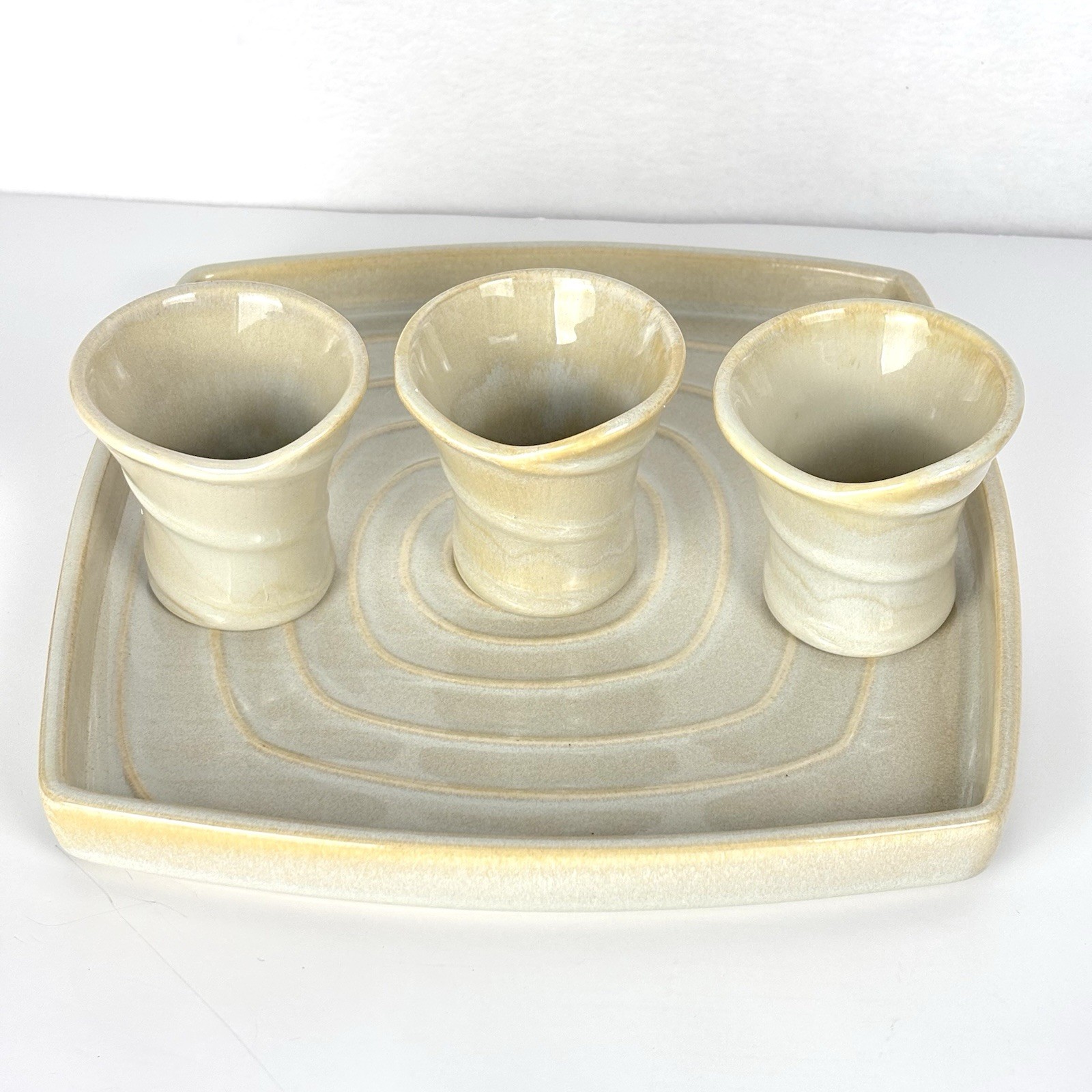 American Atelier At Home Synergy Beige Stoneware Sake Set Tray & 3 Cups Pottery