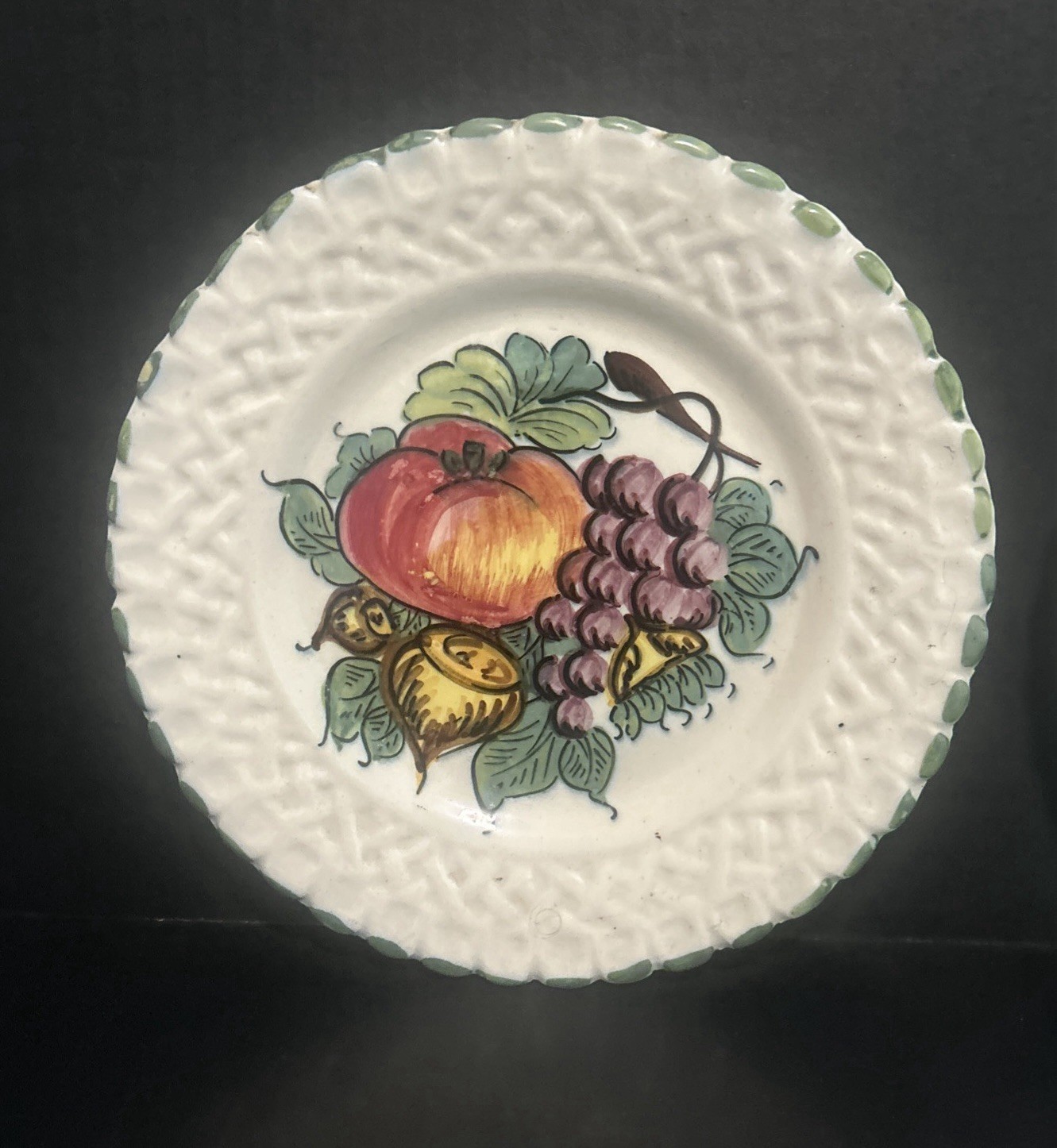 Decorative Fruit Plates With Basket Weave Border, Set Of 2, Made In Italy