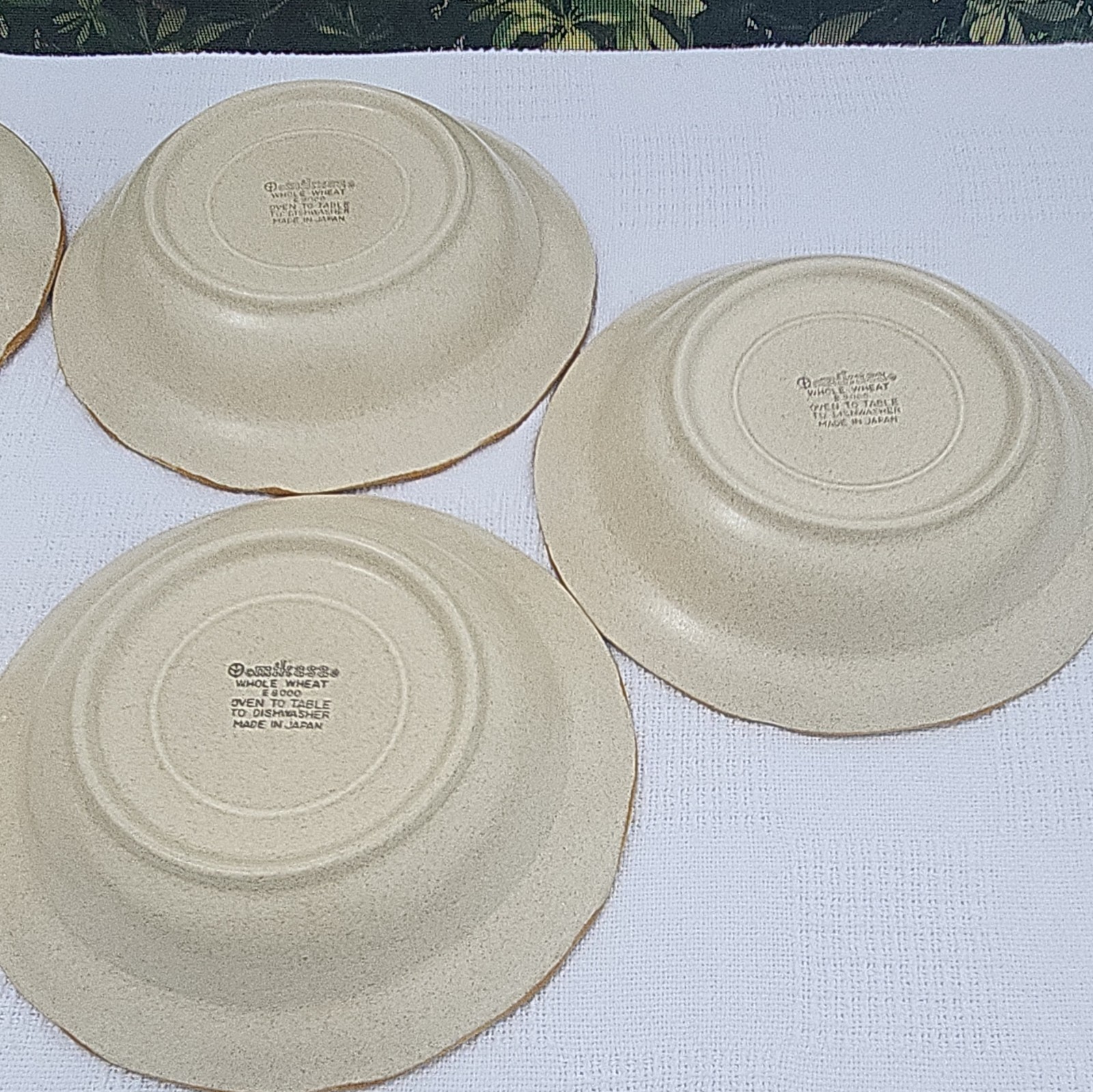 Mikasa Whole Wheat E8000 Stoneware Bowl Dishwasher & Oven Safe Beige Brown