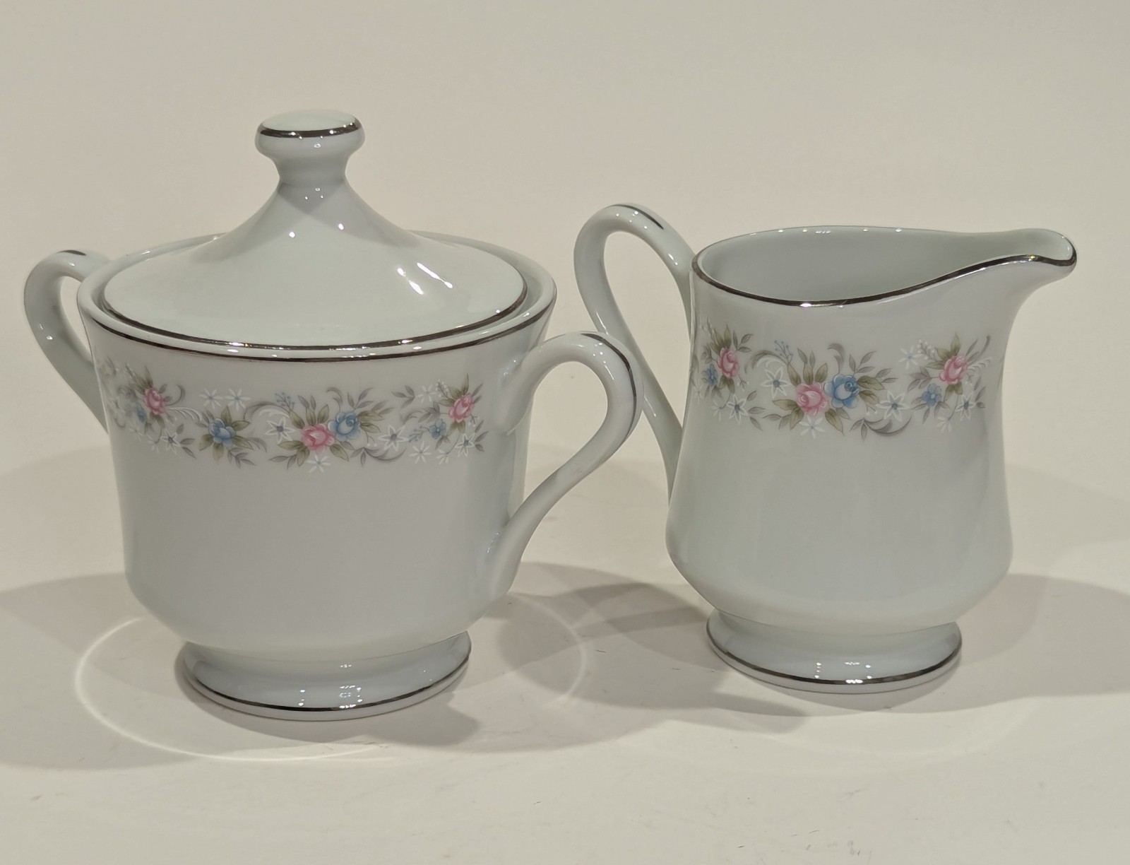 Royal Gallery Suzanne Creamer & Sugar Bowl Set, Floral Design 3134 Japan Vintage