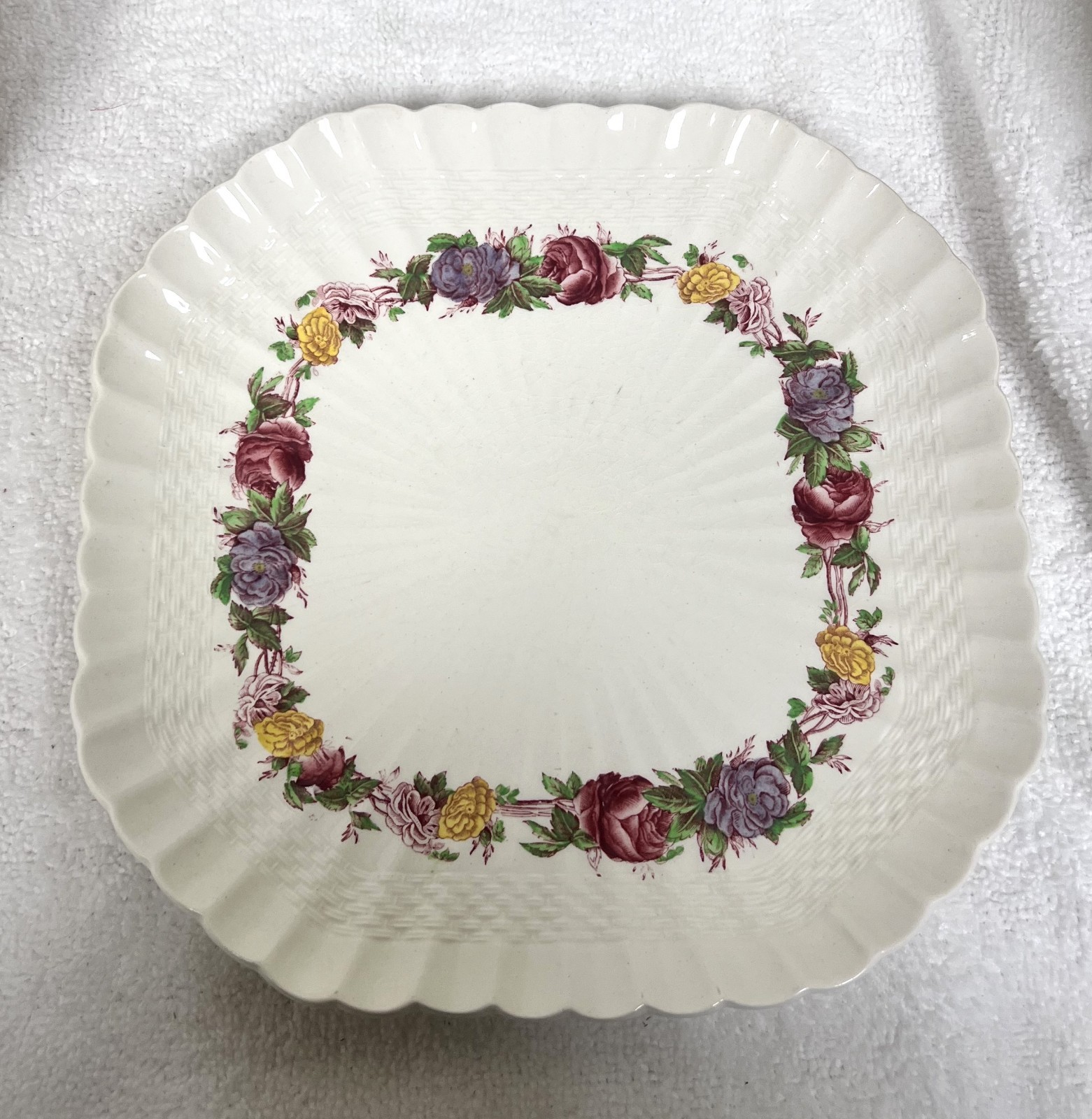 OLD Copeland Spode Rose Briar Basket Weave Rim