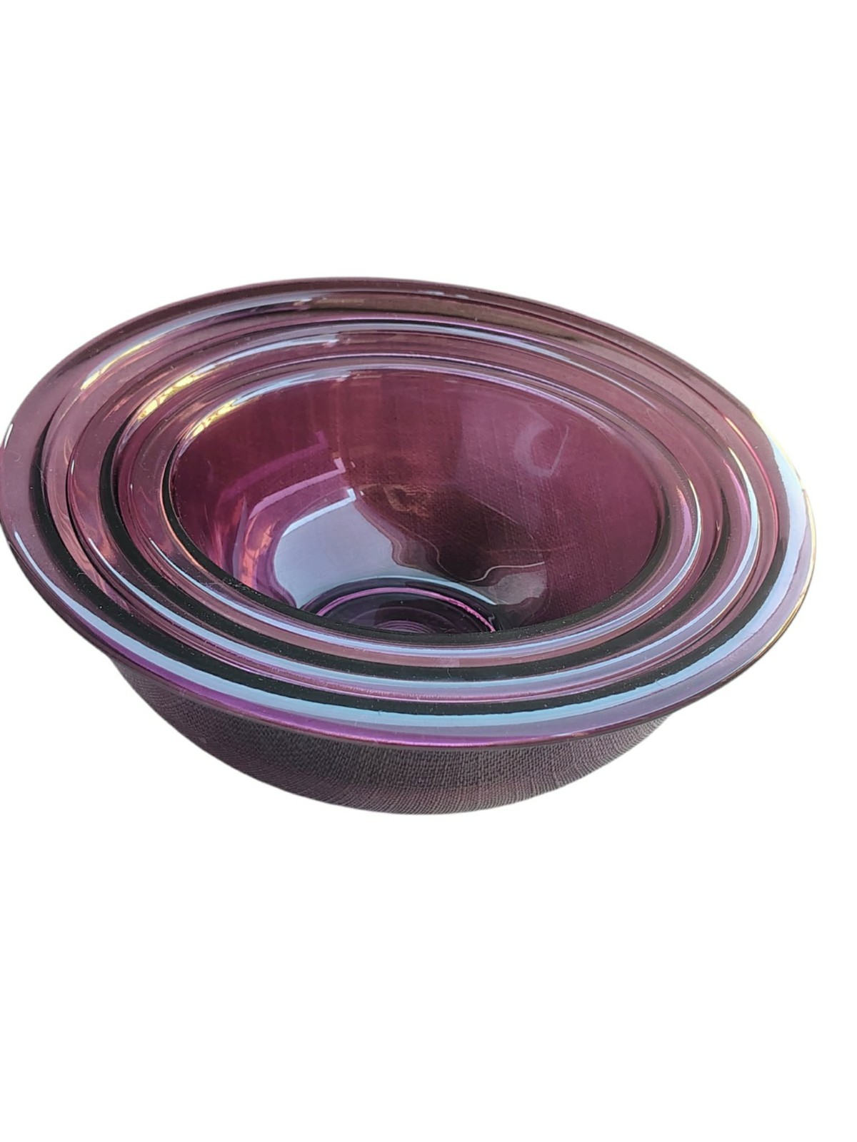 VTG Pyrex Amethyst Purple Nesting Mixing Bowls (Set of 3) #s 322, 323, 325