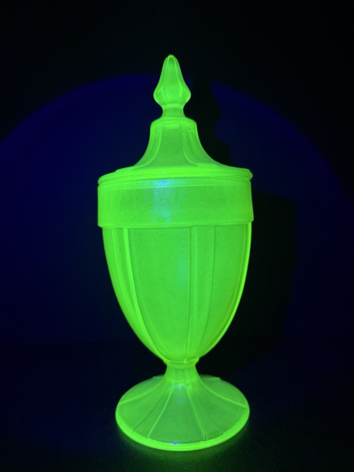 HTF Vintage Fenton Glass Vaseline Stretch Candy Dish W Lid 10.5” Uranium