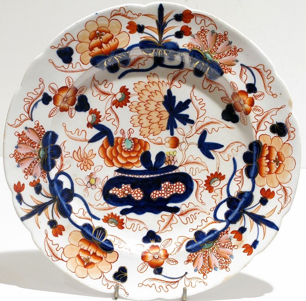Antique Imari Style Porcelain Cabinet Plate 9-3/4” Blue Rust Floral Unmarked