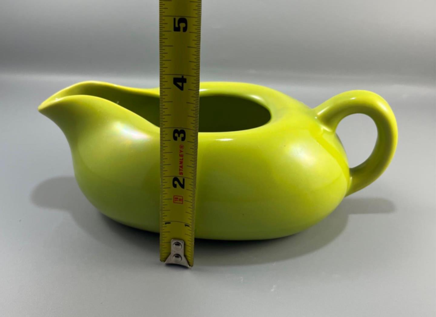 Vintage MCM HOLLYDALE POTTERY Malibu Modern Chartreuse Green Gravy Sauce Boat