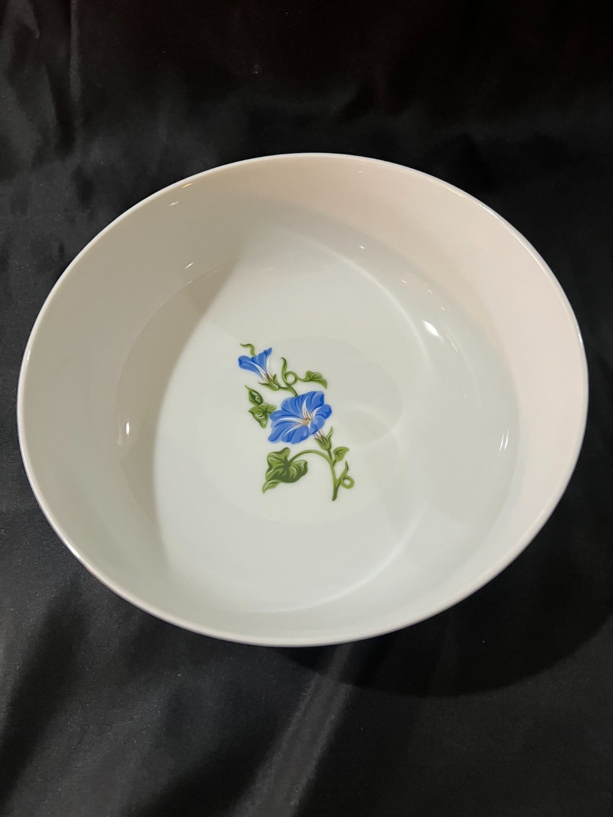 Tiffany & Co Merrion Square porcelain serving bowl 7.5 inches diameter