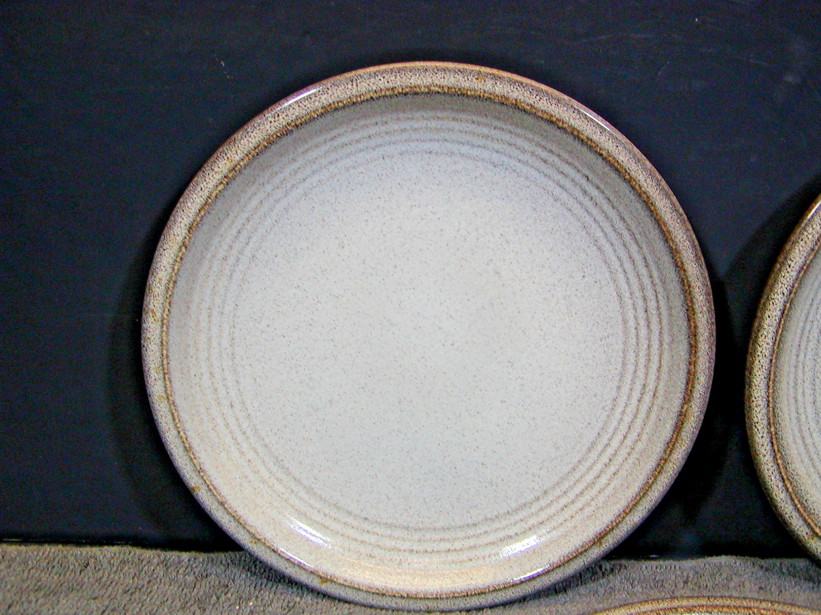 3 MIKASA STONEGLAZE TEMPERA 7-7/8″ SALAD PLATES
