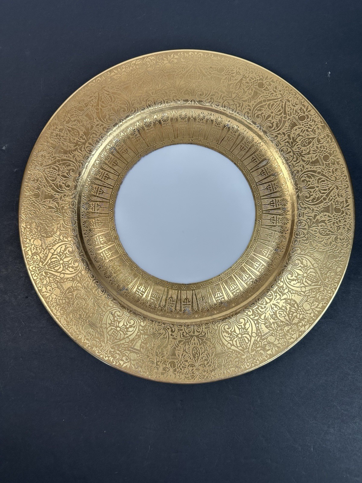 Heinrich H & C Selb Bavaria Cabinet Plate Charger 22K Gold Border 10.75” Vintage