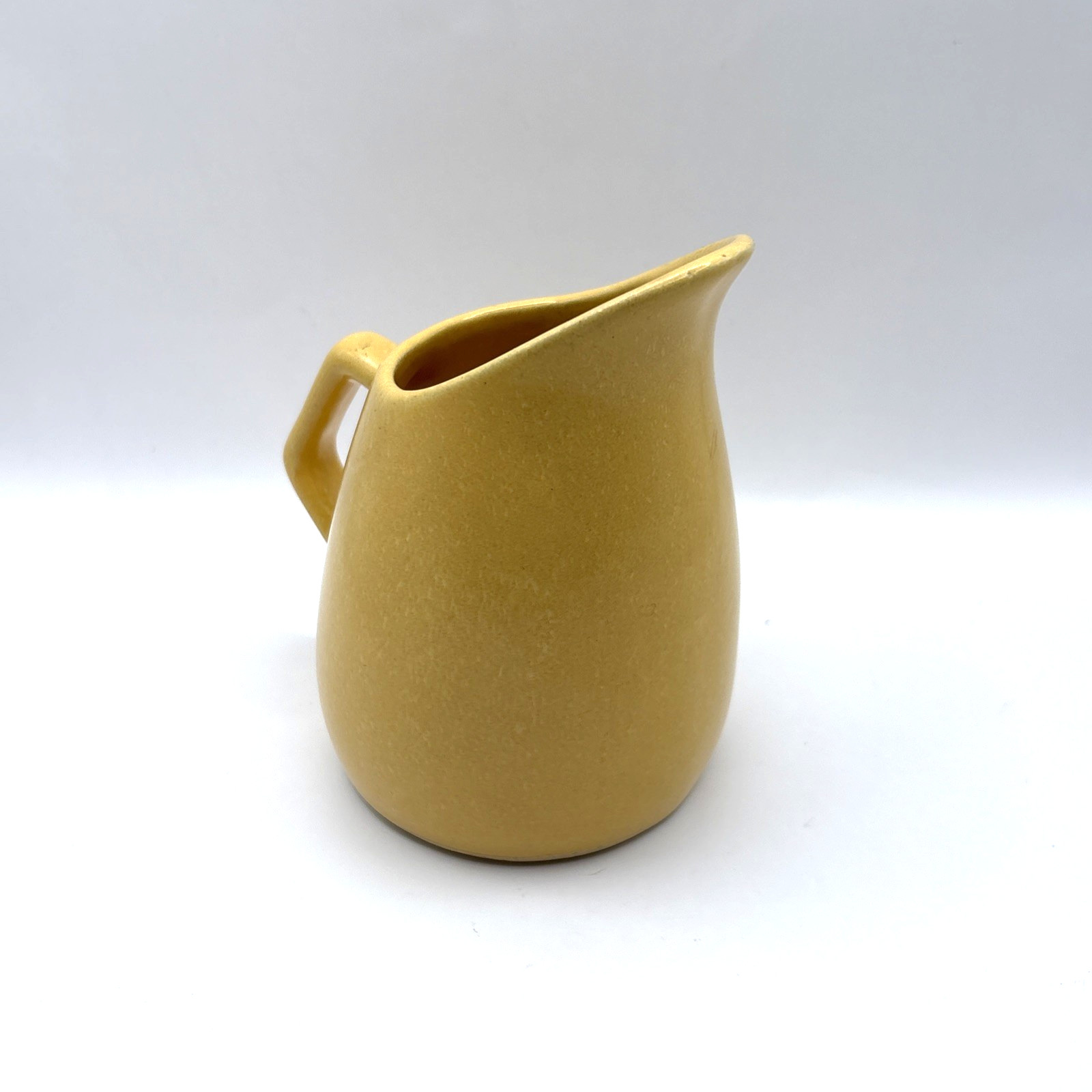 VTG Retired La Solana Yellow Creamer 4.75 ” Pottery made in Scottsdale AZ 1950s