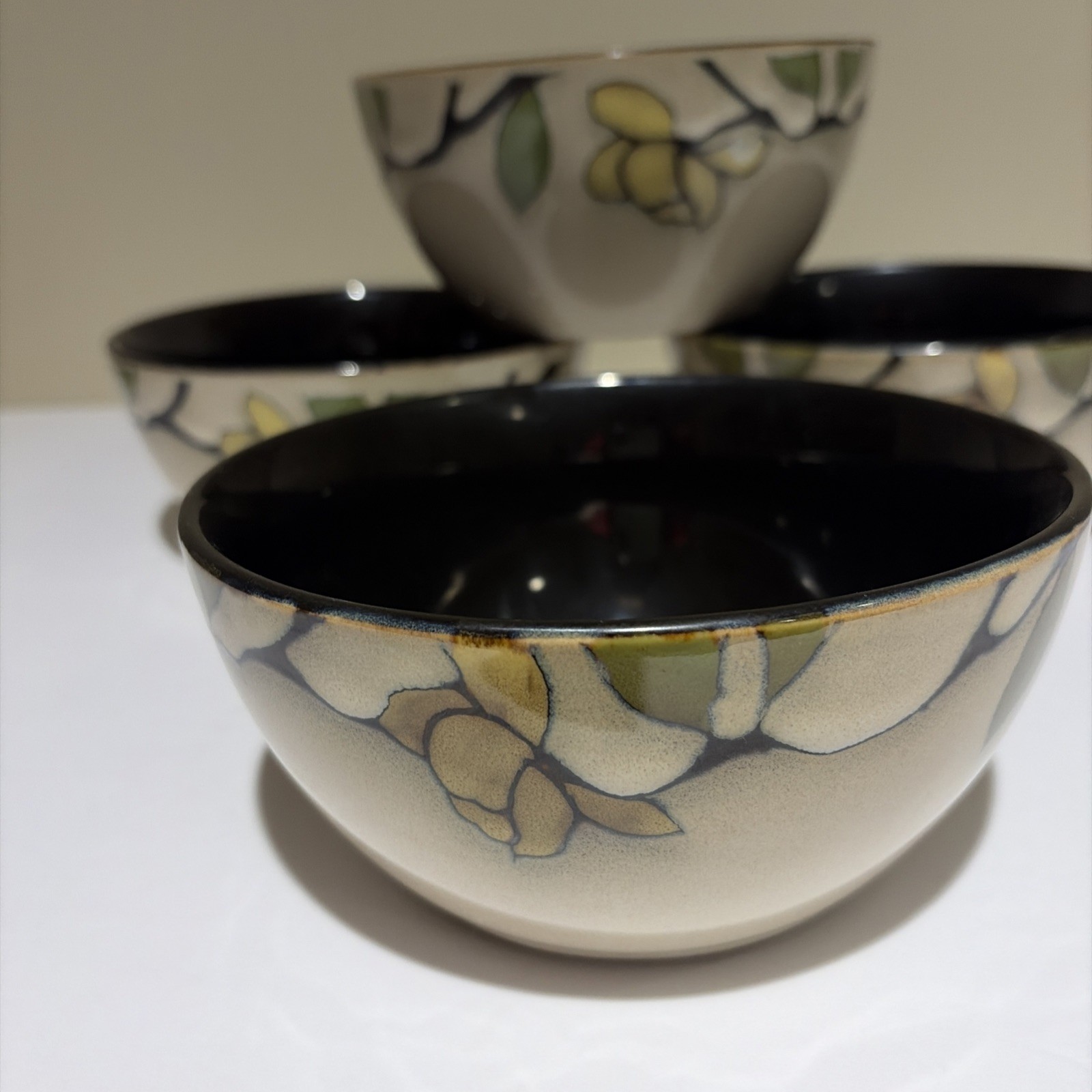 Mikasa Emory Gourmet Basics 6″ Soup Cereal Bowls Floral Stoneware Set of 4