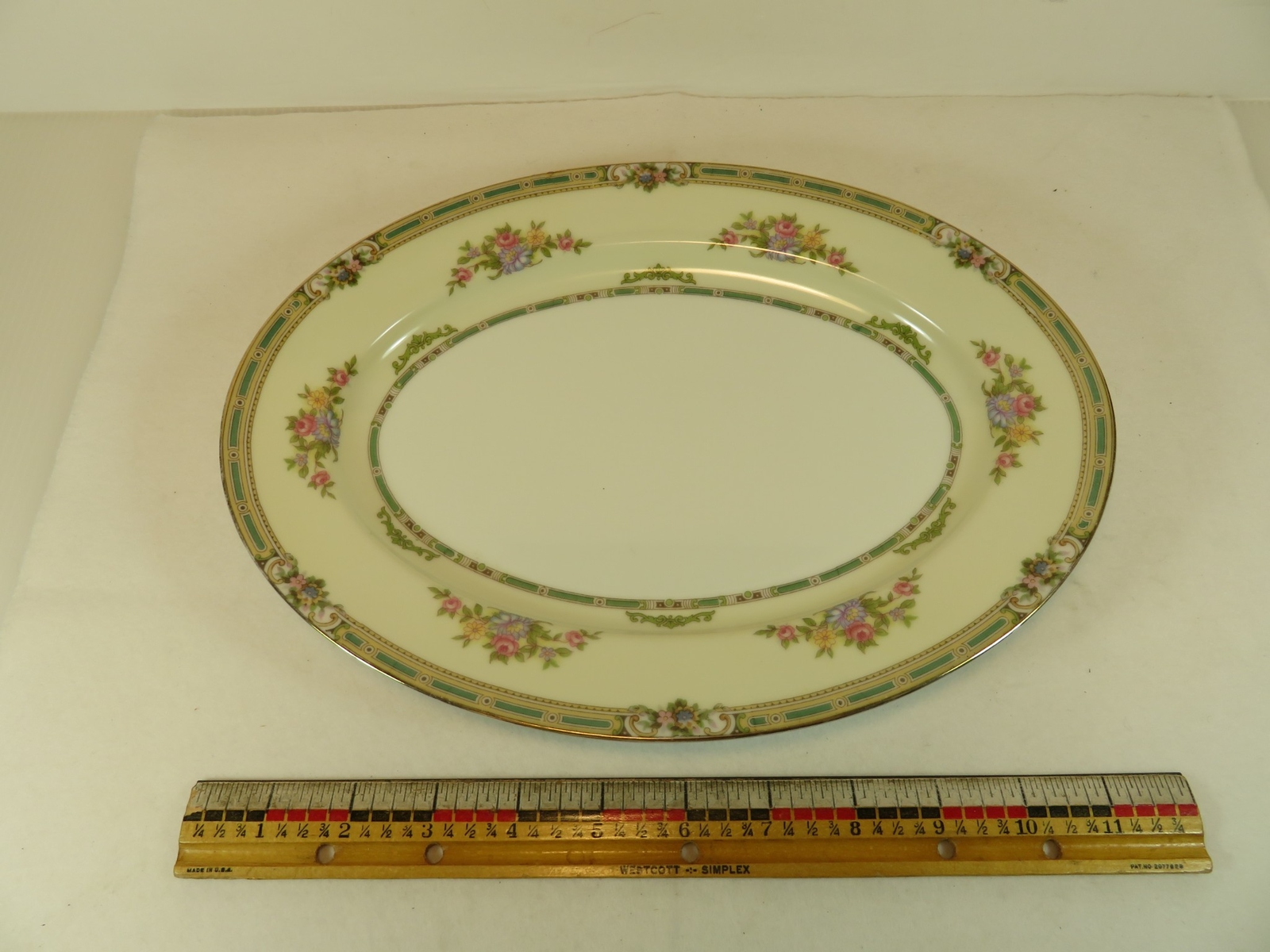 Noritake Alicia 35762 Oval Serving Platter 11 5/8 by 8 3/4 inches