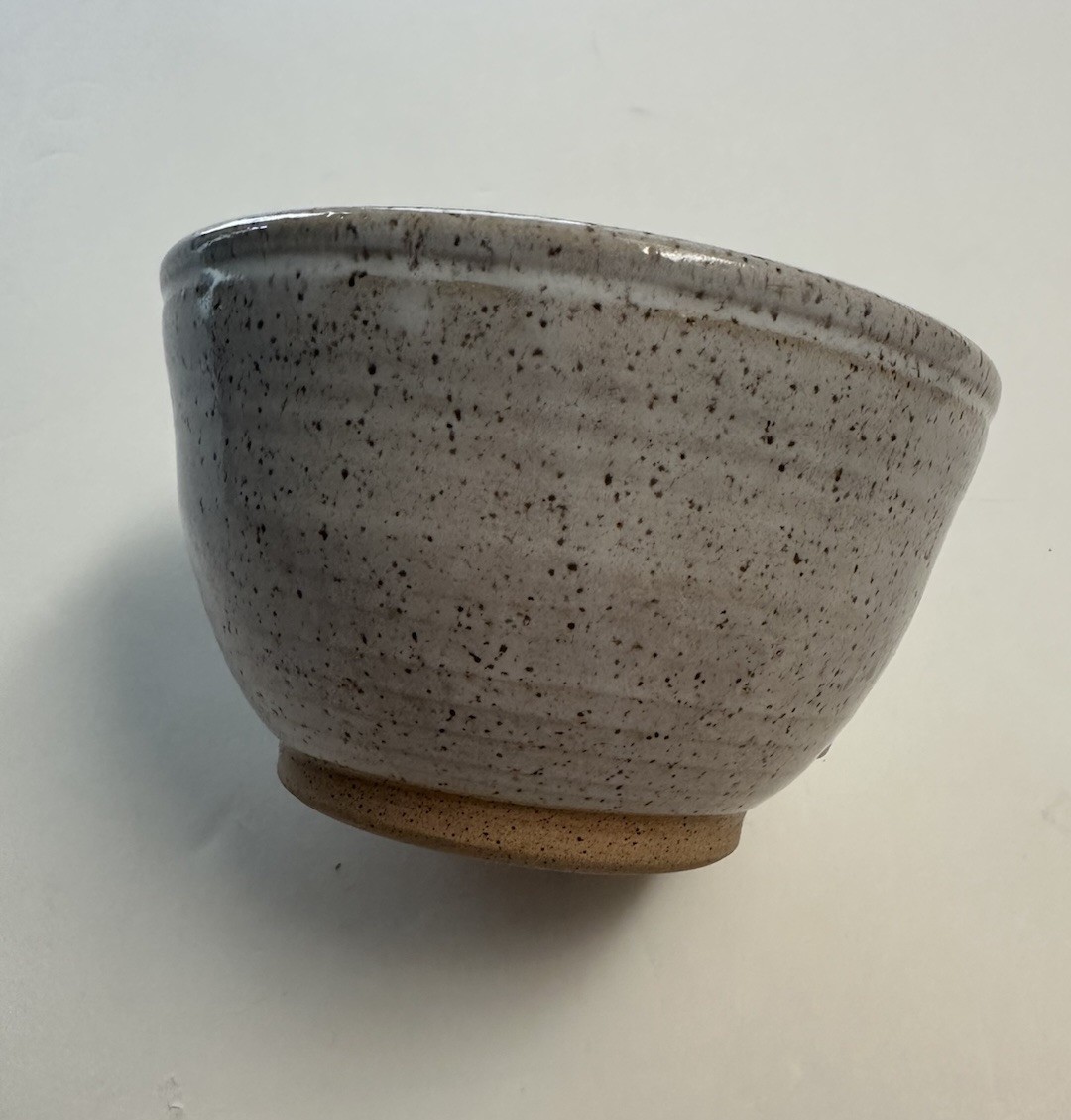 Signed Studio Pottery Stoneware Bowl Speckled Beige Handmade 5.5”