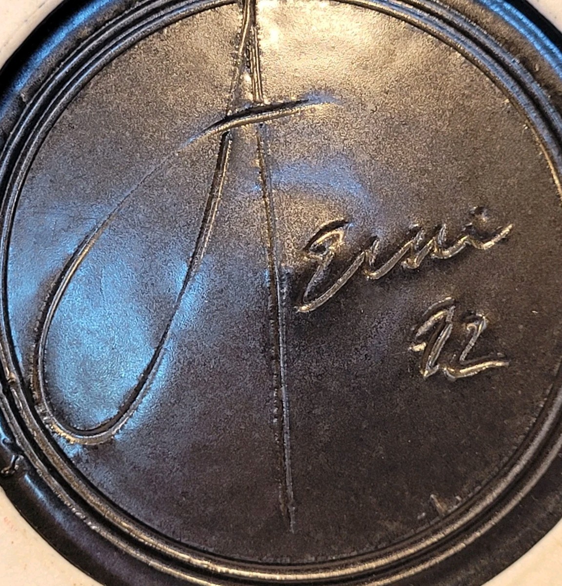 Signed Richard Aerni 1992 Glazed Stoneware Pottery Bowl 13.5″ Diameter, Crack