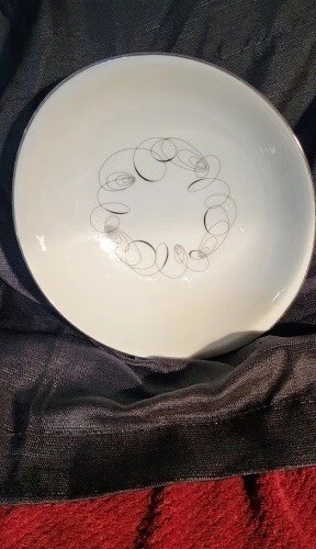 Tempo Dishes By Meito Japan 9″ Round Bowl & Oval Serving Platter  Set of 2 MCM